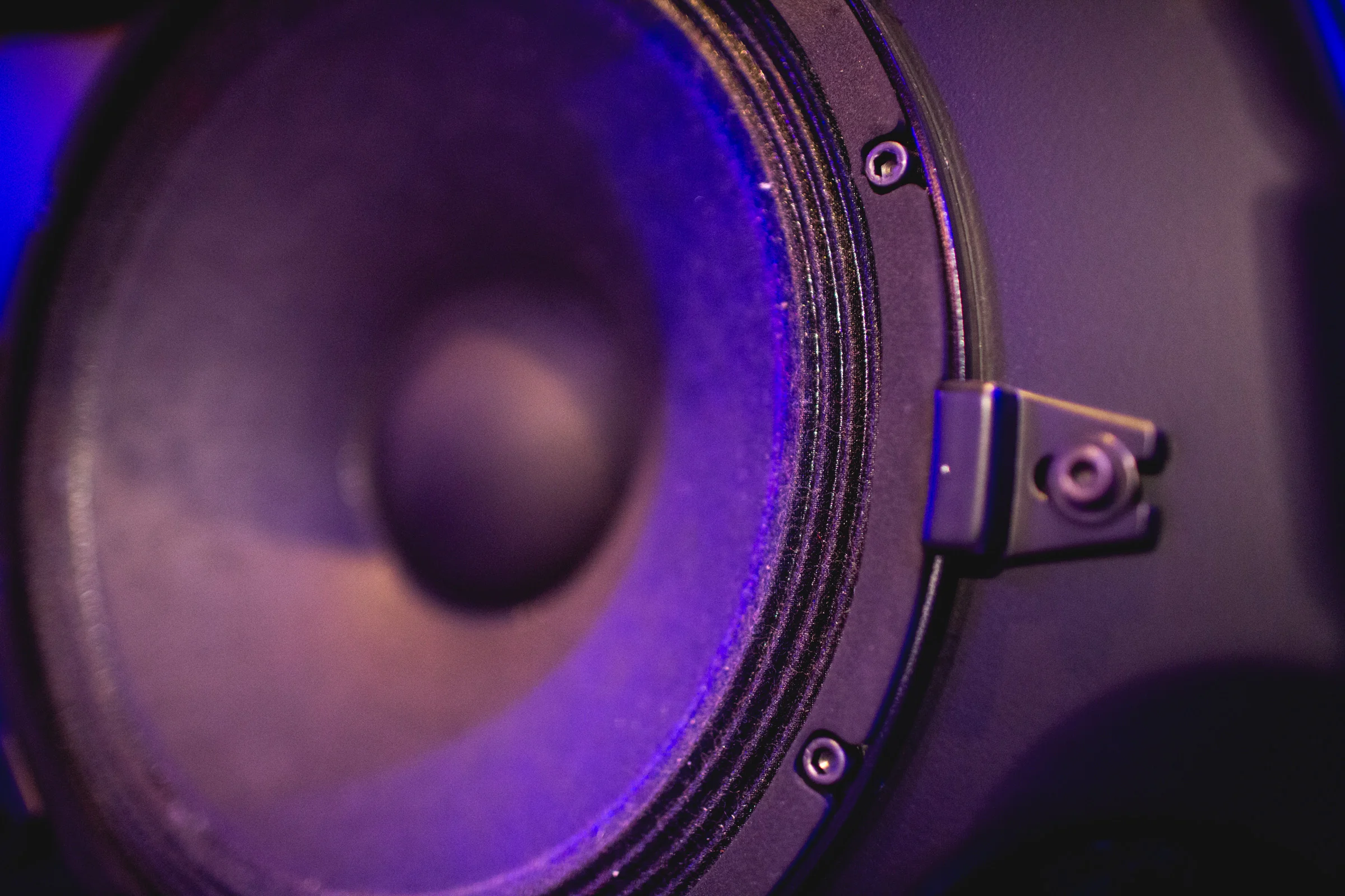 032-Miloco-Bridge-VibeSpeakers-6811.jpg