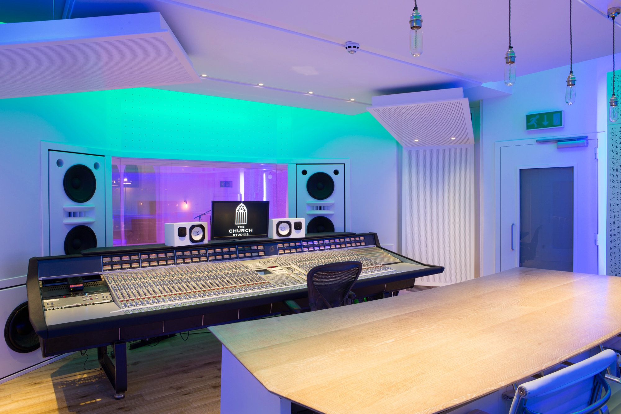 Interiors-Photographer-Recording-studios-LucyWilliamsPhotography_0012.jpg