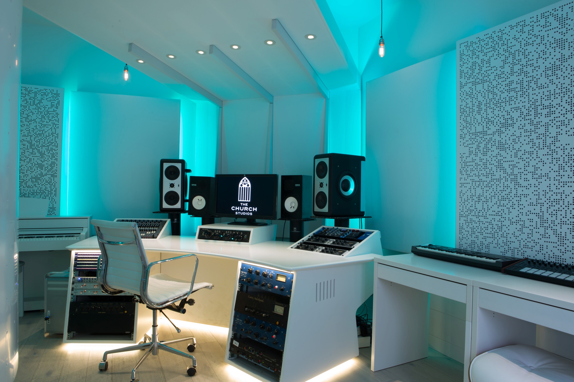 Interiors-Photographer-Recording-studios-LucyWilliamsPhotography_0052.jpg