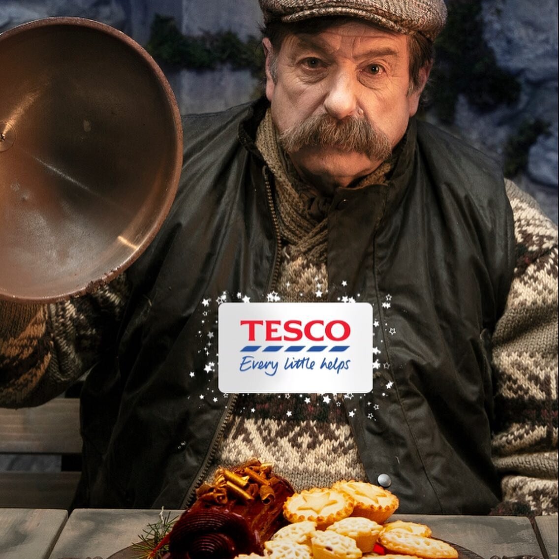 It has been a busy few weeks what with having a shoot at a certain Welsh castle with a mysterious kiosk owner.... 

Delighted to have been part of the team, shooting the #imacelebrity #Christmas campaign for @tescofood with Kiosk Cledwyn. 

#nonaught