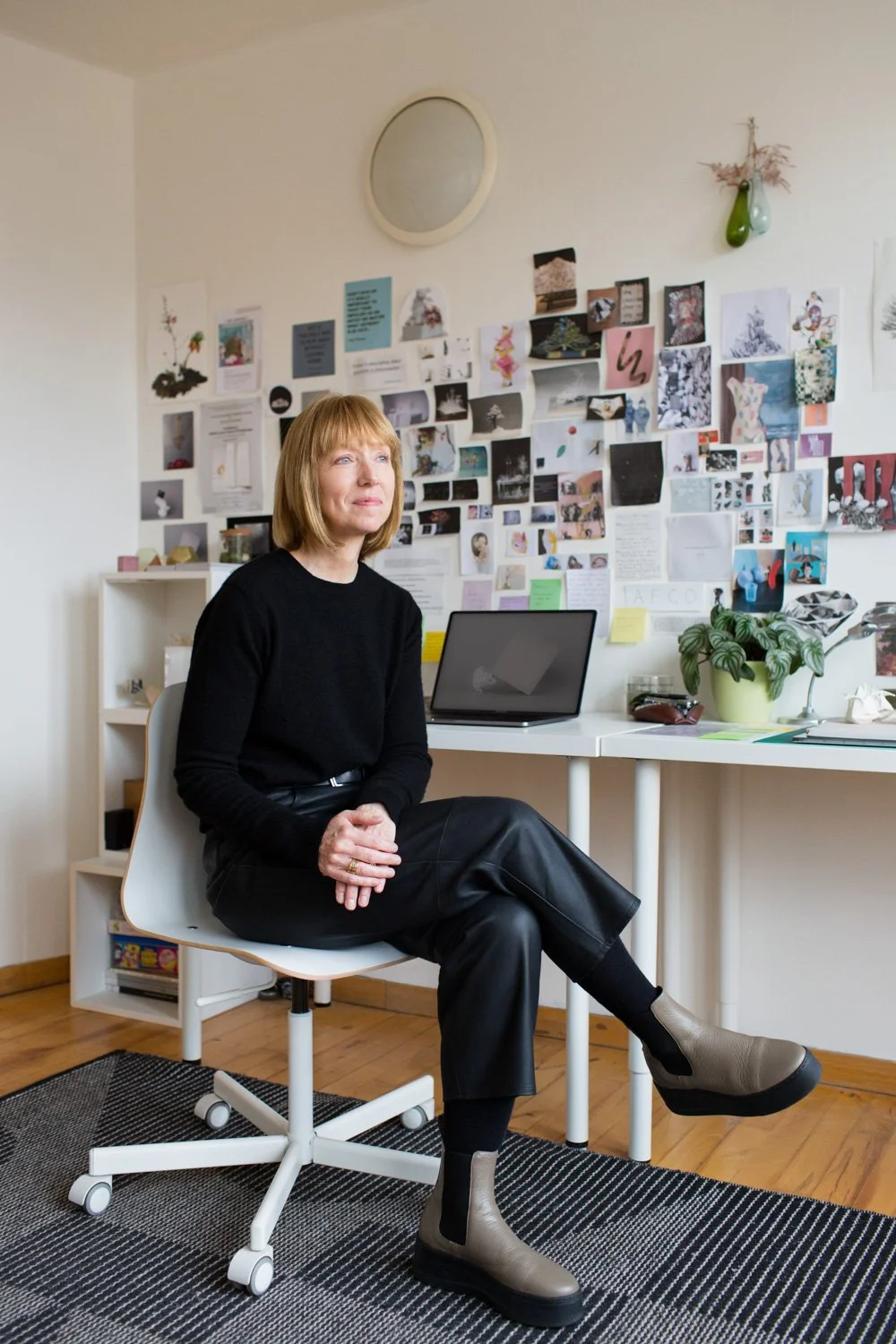 JULIE DERBYSHIRE-WEB-LW1_4972.jpg