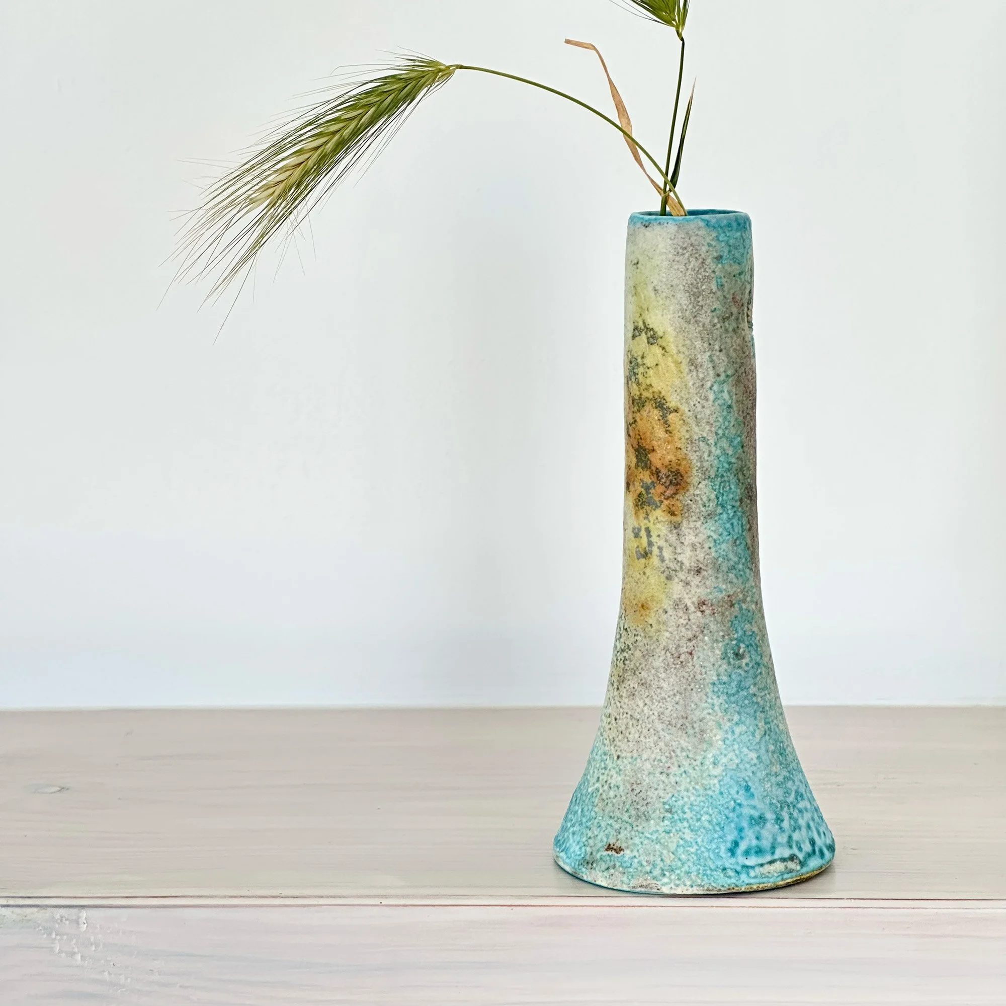 JDP772 Doherty Porcelain Summer Bud Vase VI-2.jpg