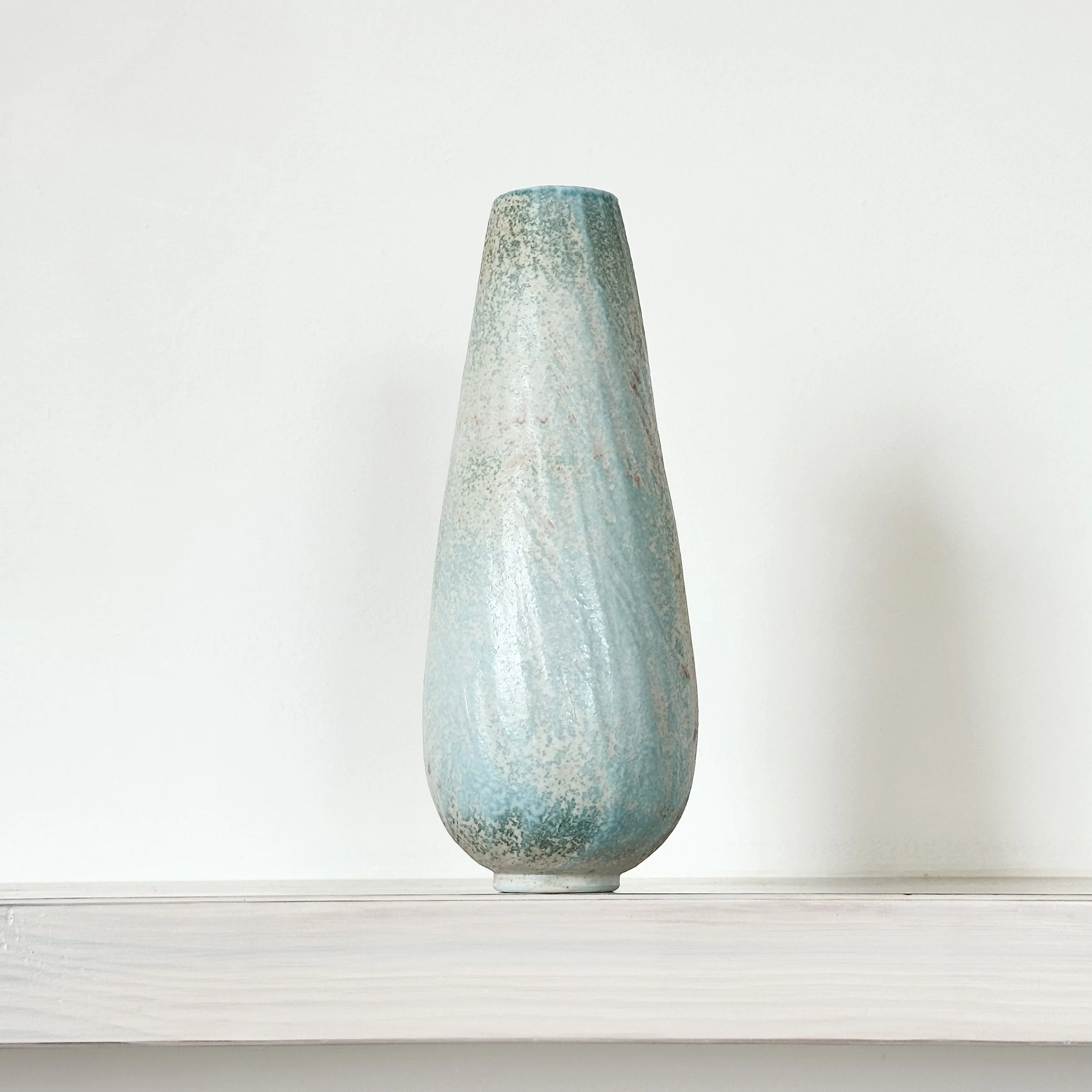 JDP935 Doherty Porcelain Tall Carved Vase II-4.jpg