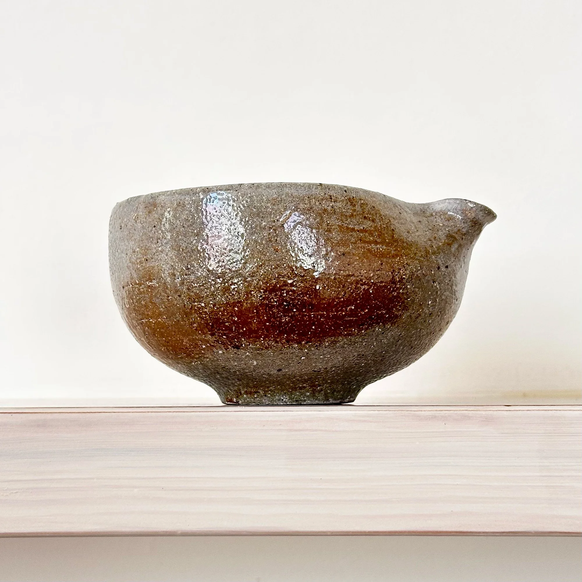JSP155 Pouring Bowl 3- 3.jpg