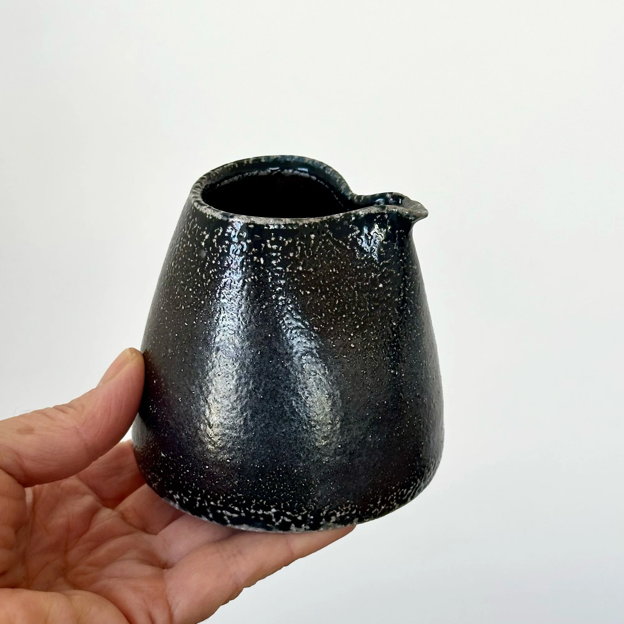 JSP151 Small Pourer 2-2.jpg