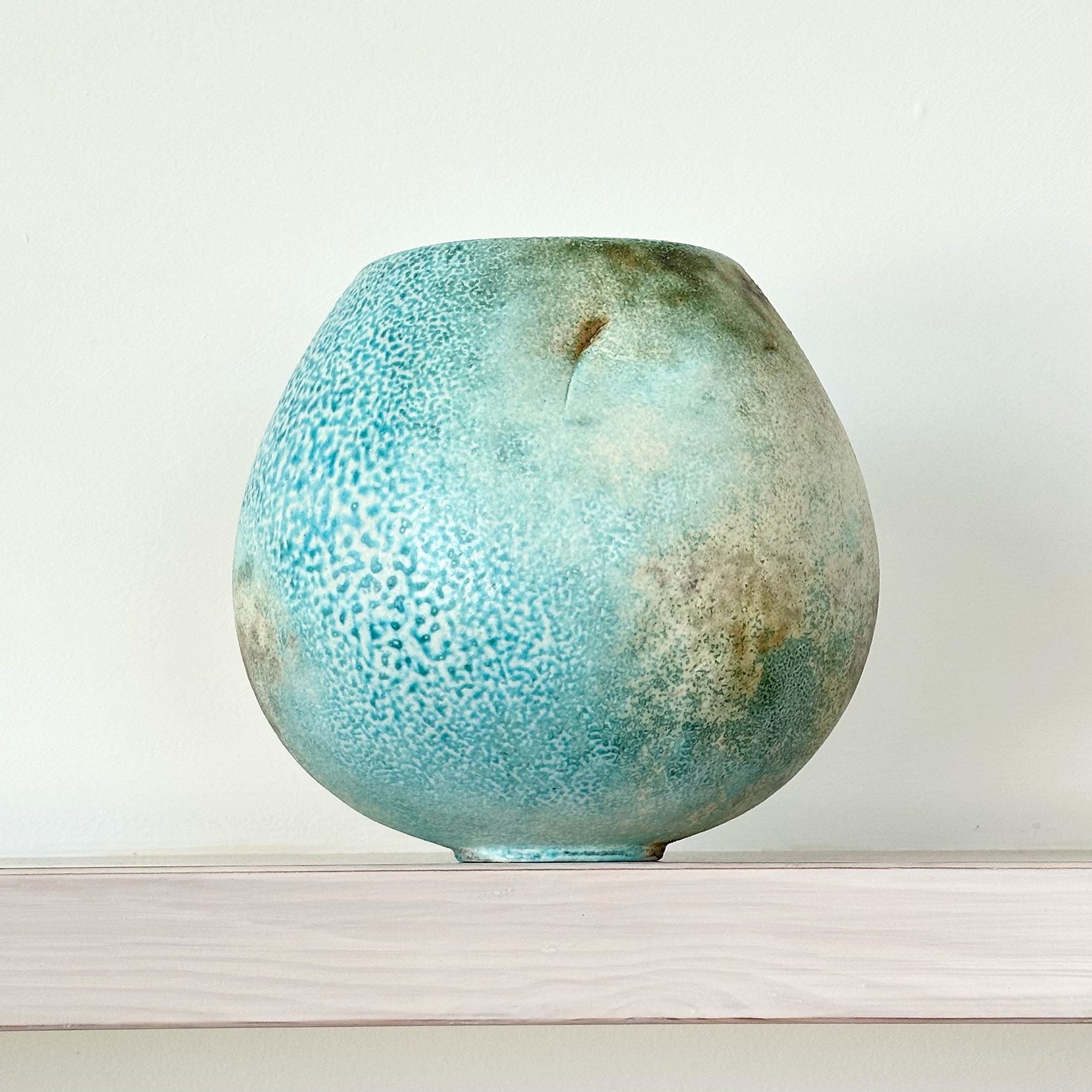 JDP727 Doherty Porcelain Winter Vessel IV-3.jpg
