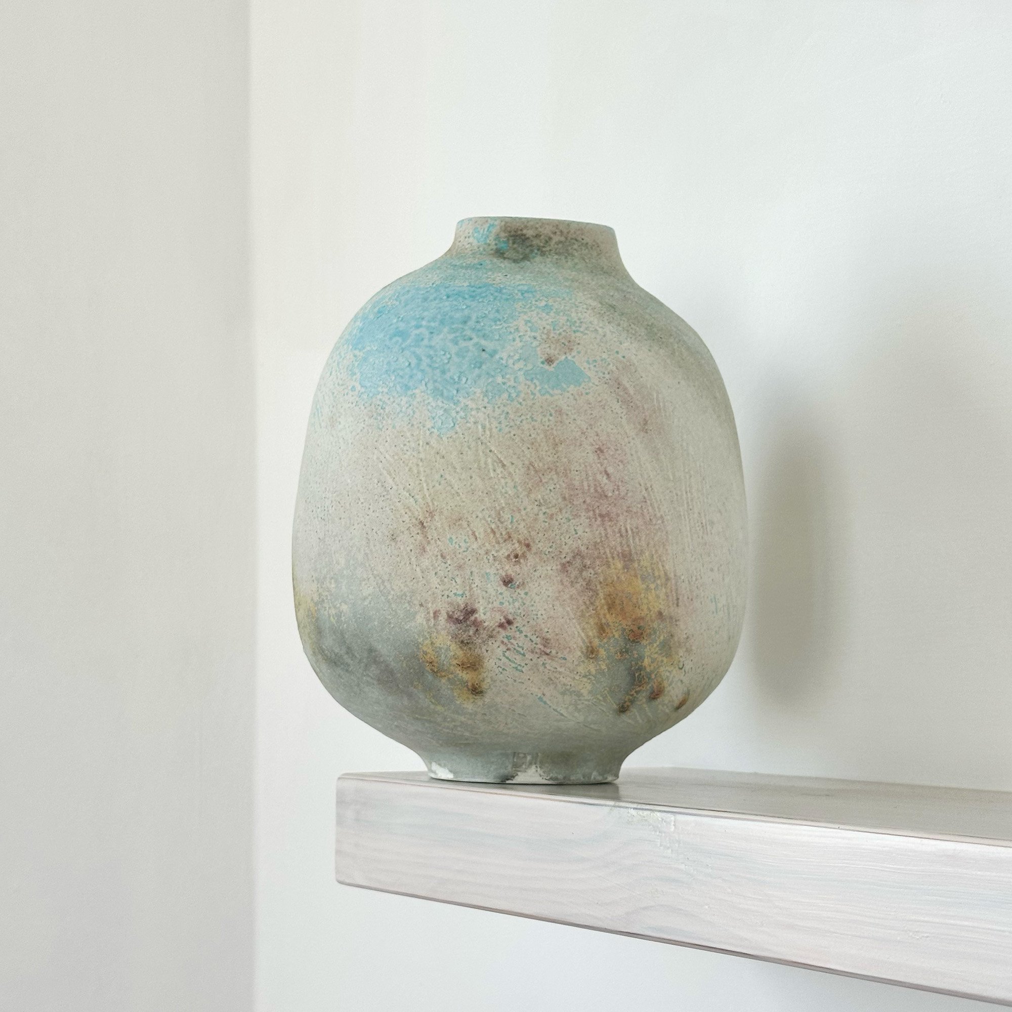 JDP892 Doherty Porcelain Summer Vessel II-1.jpg