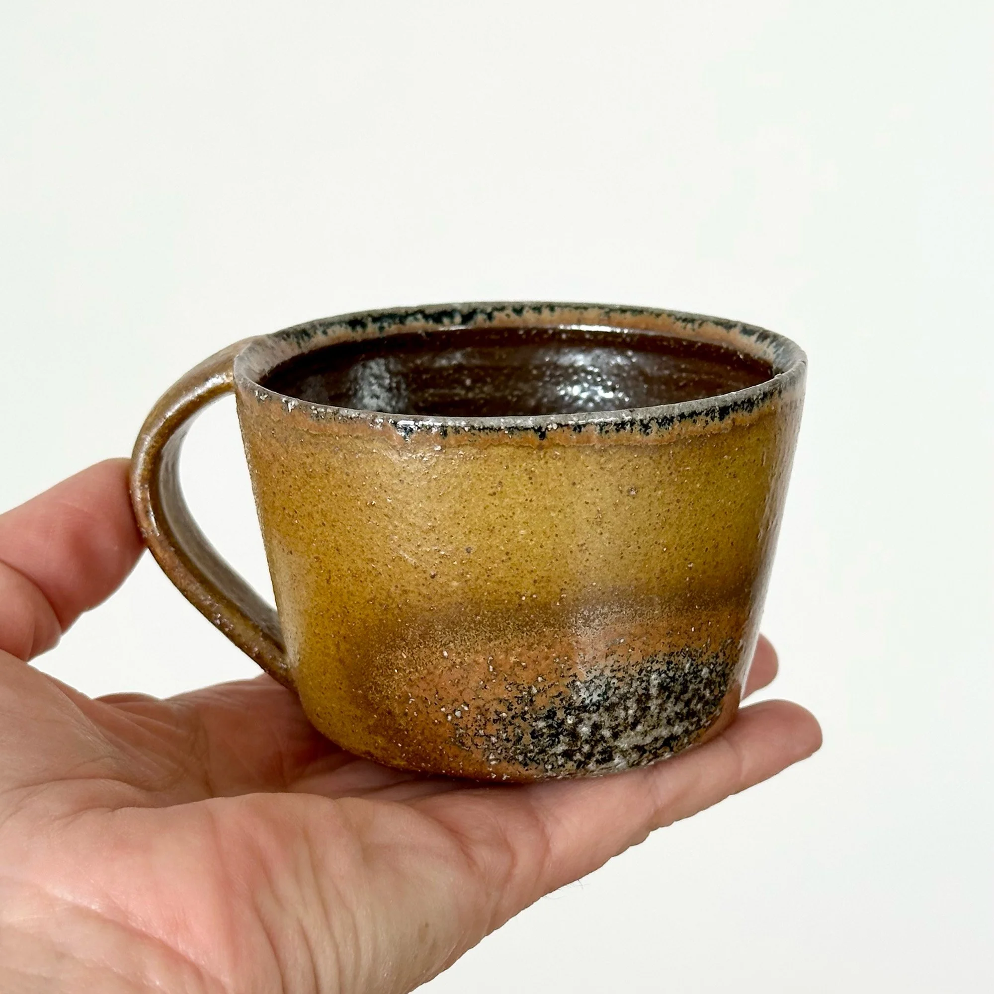 JSP101 Jack Doherty Stoneware Shallow Coffee Mug 5-1.jpg