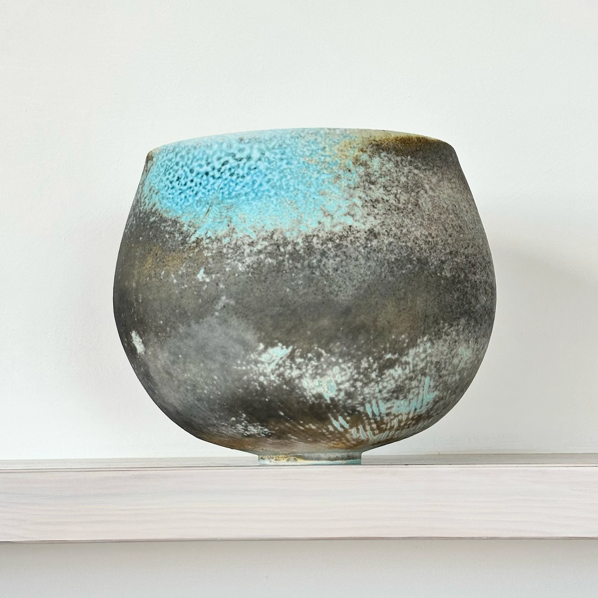 JDP894 Doherty Porcelain Vessel IV-2.jpg