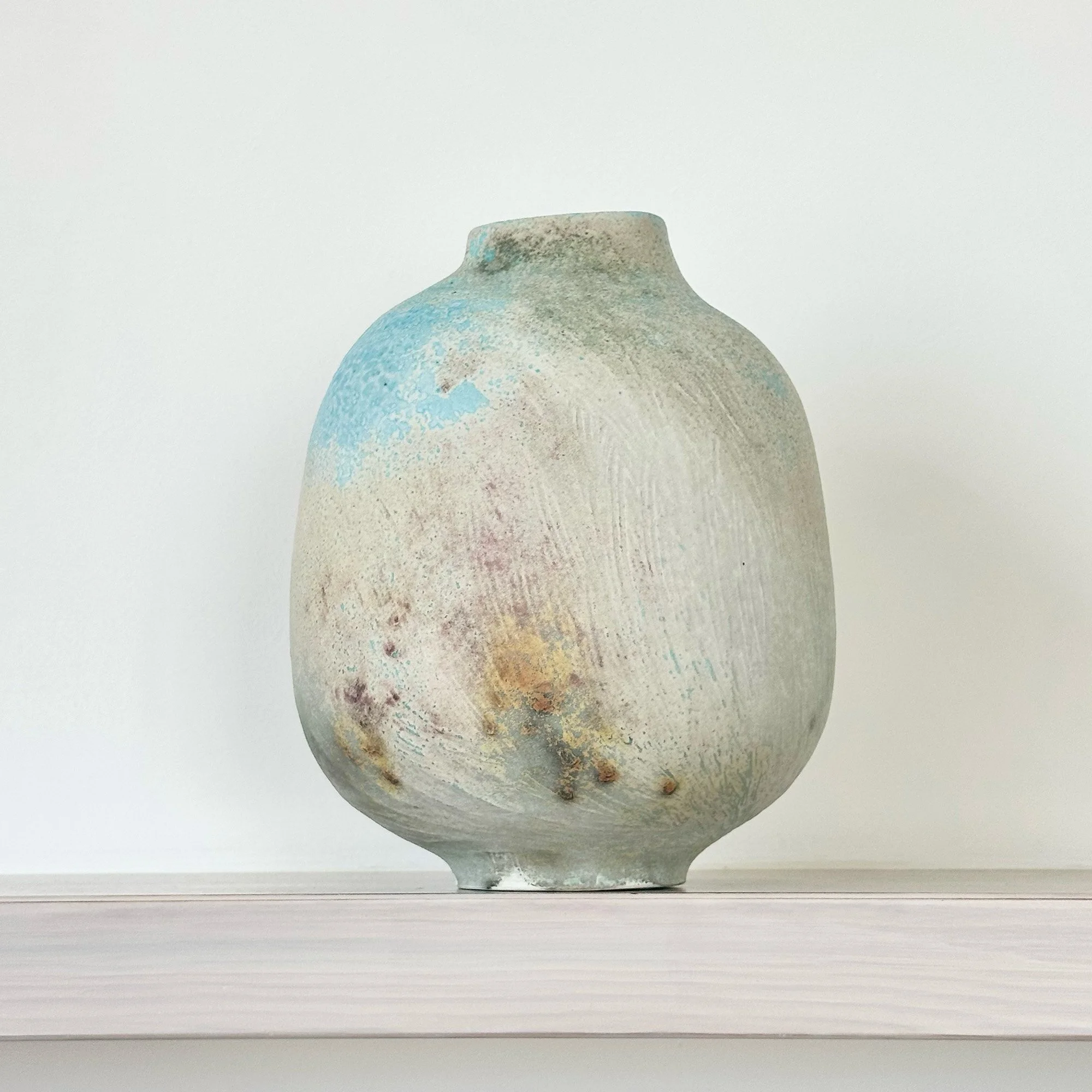 JDP892 Doherty Porcelain Summer Vessel II-4.jpg