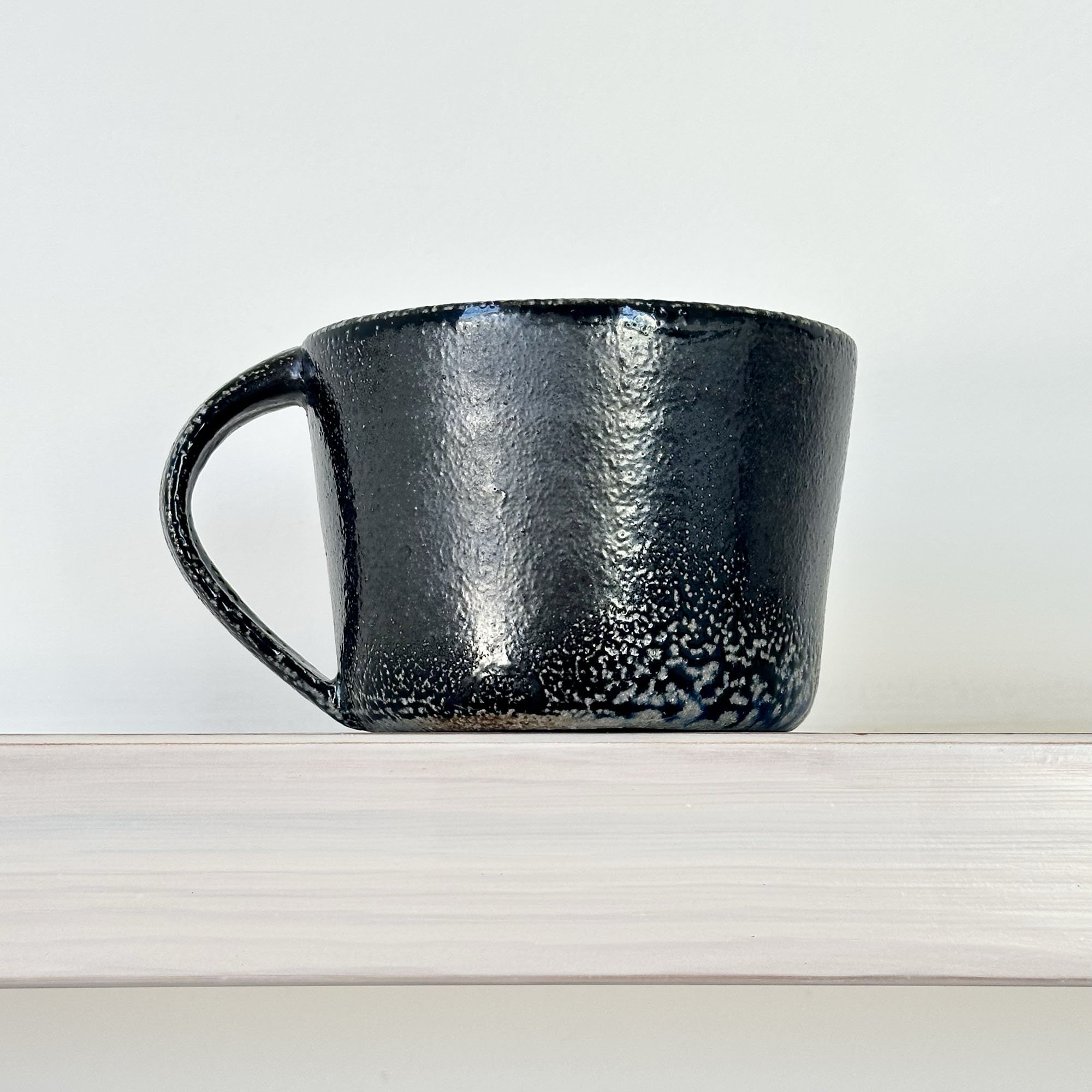 JSP39 Shallow Black Shino Mug 6-3.jpg