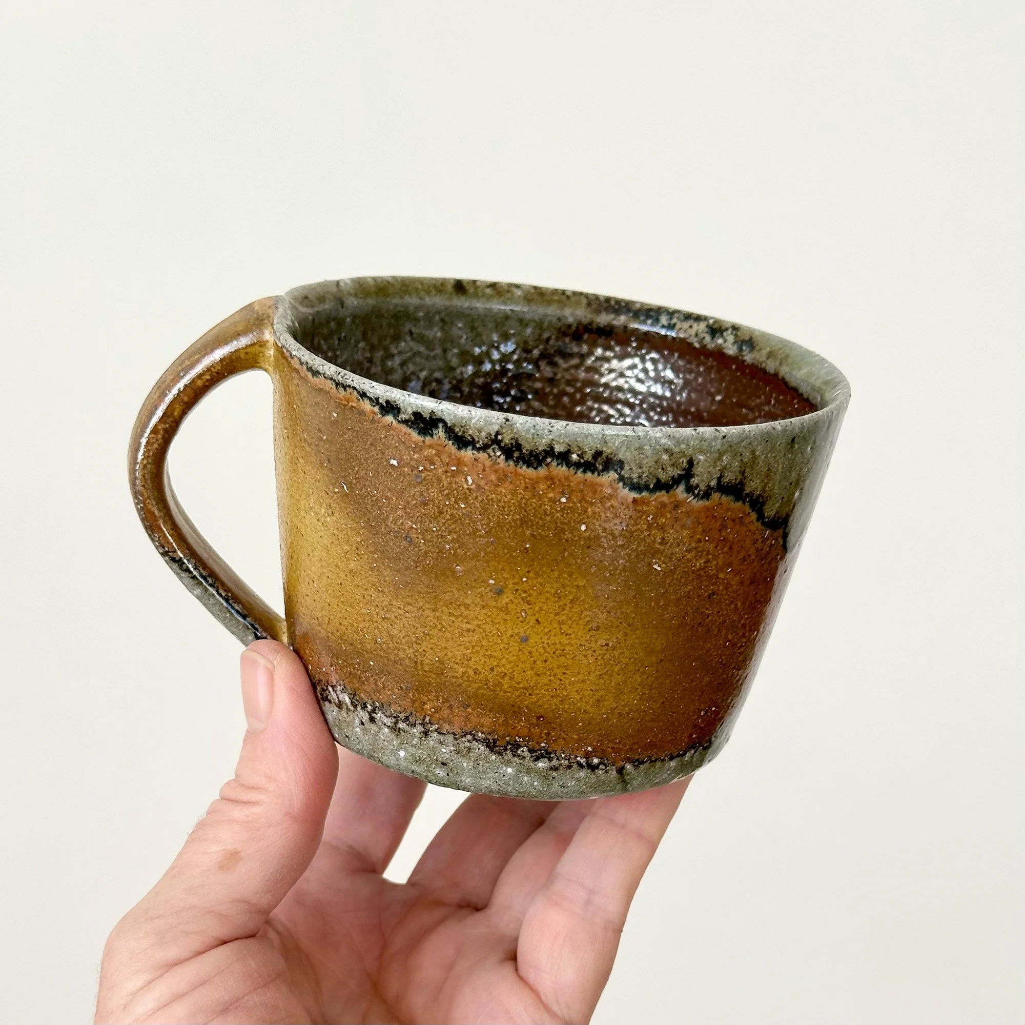 JSP73 Doherty Stoneware Shallow Mug 10-1.jpg