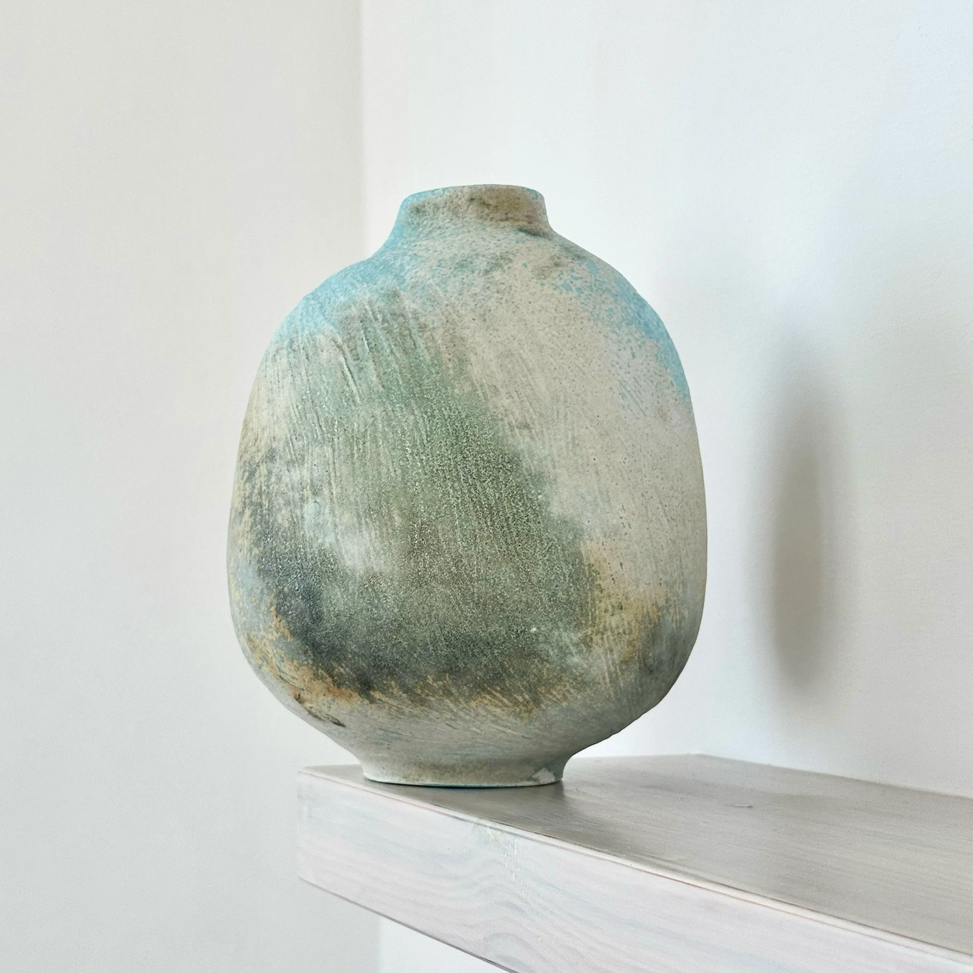 JDP892 Doherty Porcelain Summer Vessel II-2.jpg