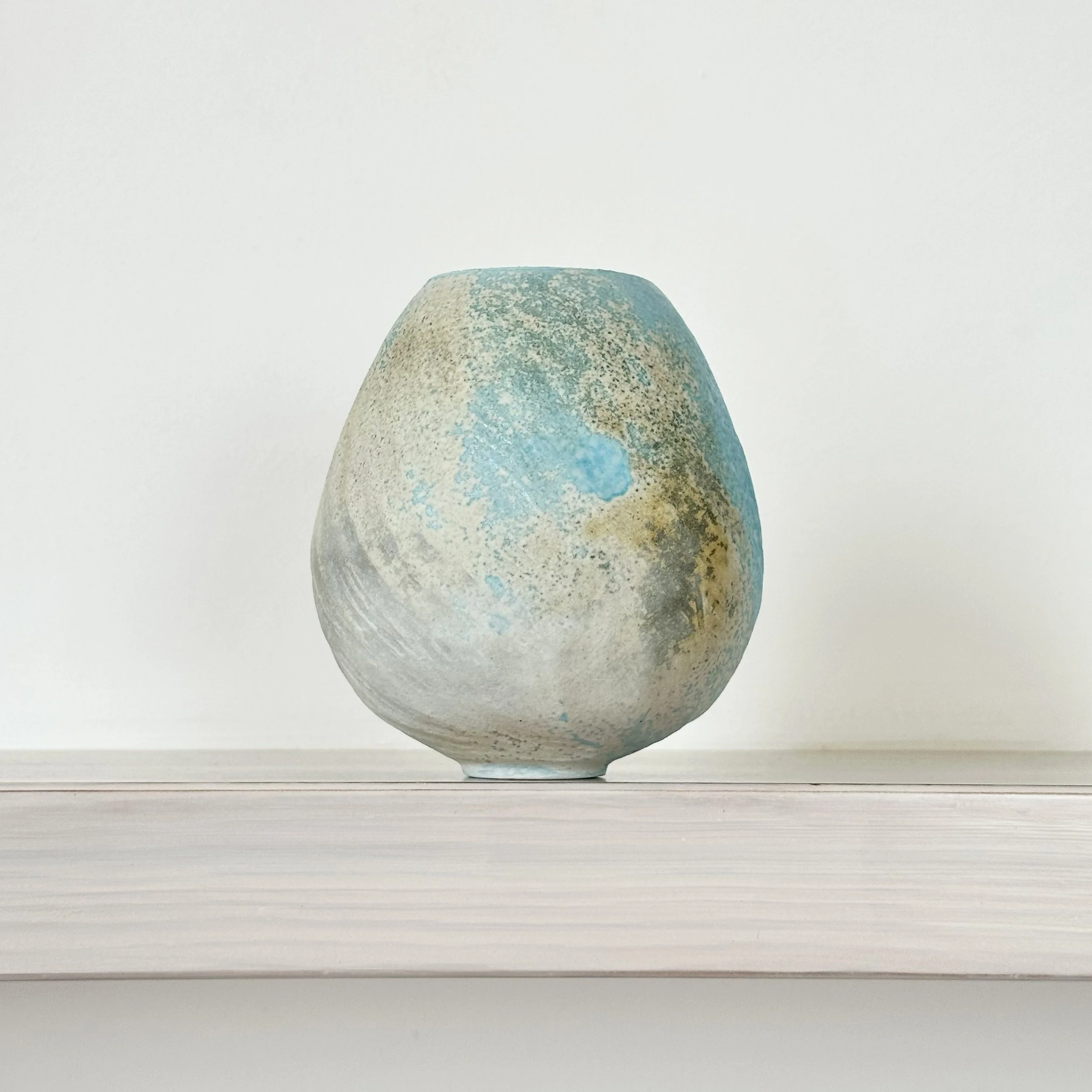 JDP923 Doherty porcelain Carved Pod III-2.jpg