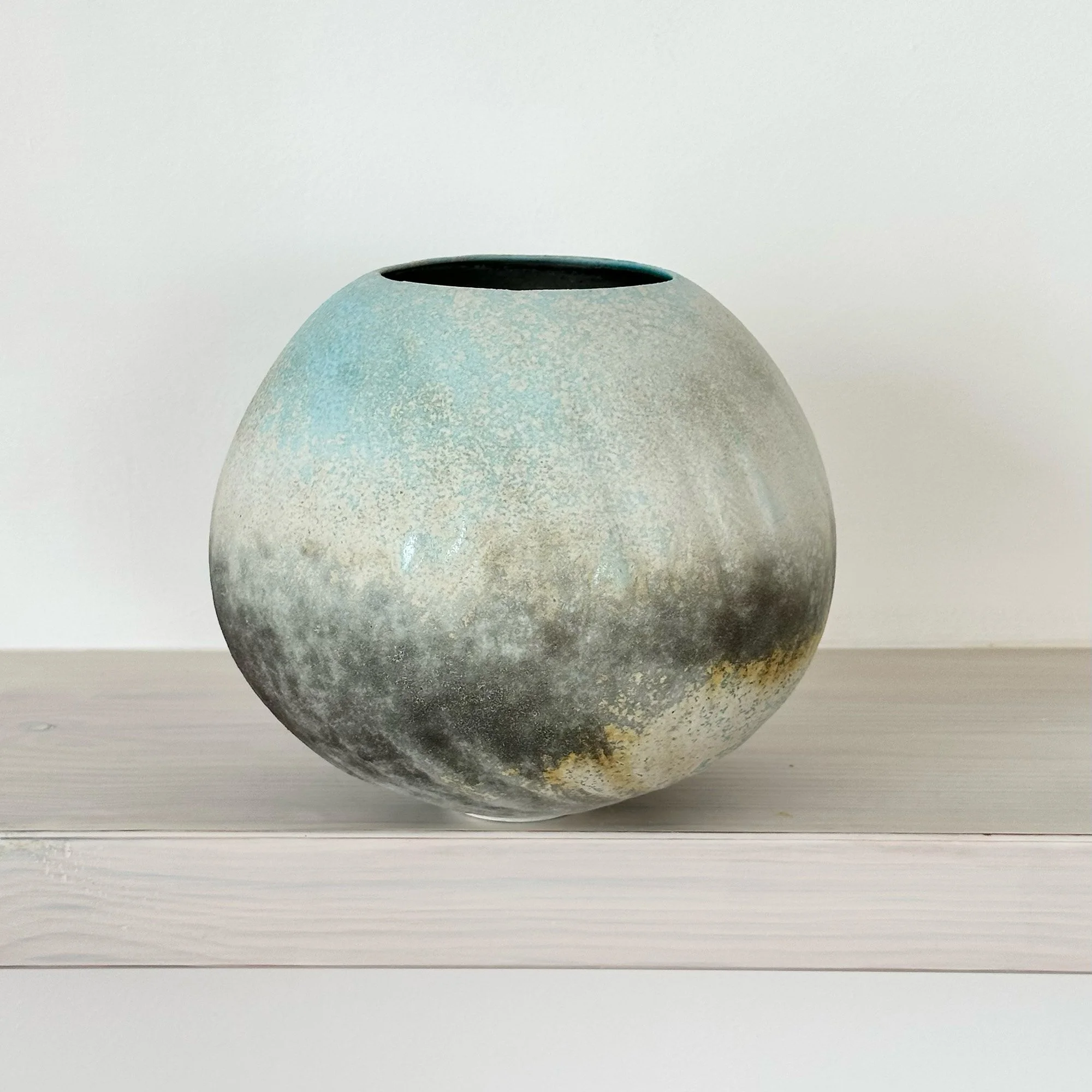 JDP895 Doherty Porcelain Summer Vessel V-3.jpg