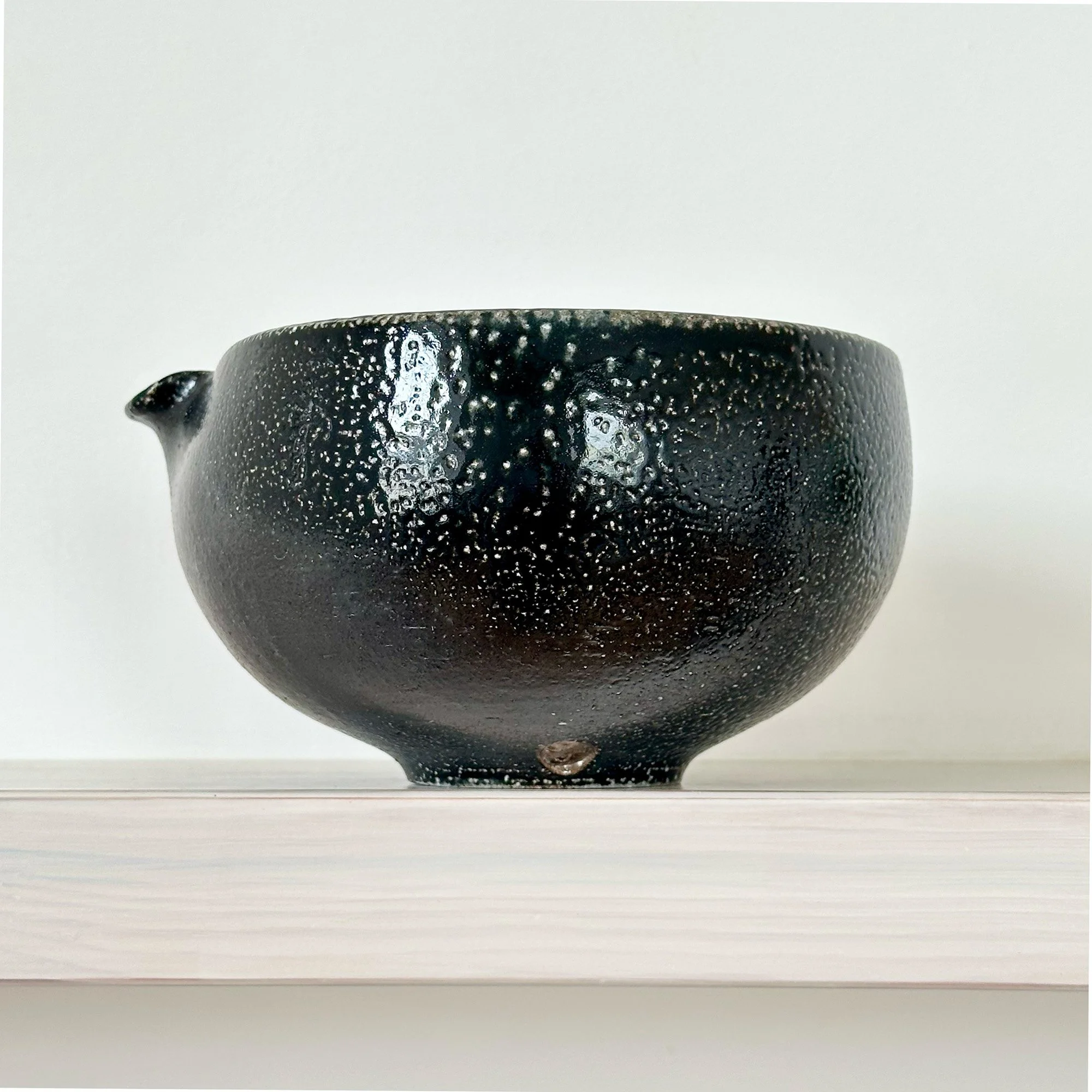 JSP96 Doherty Stoneware Deep Pouring Bowl 3-3.jpg