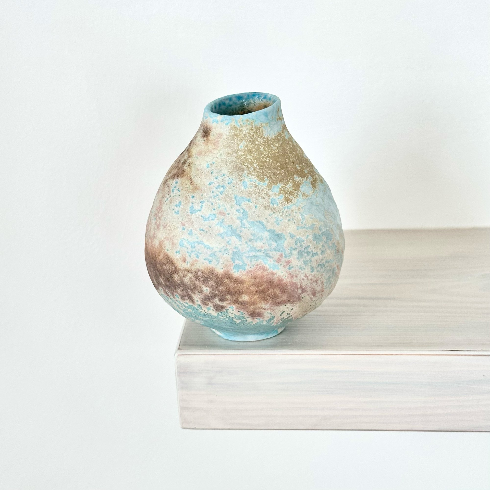 JDP914 Doherty Porcelain Elliptical Jar VI-4.jpg