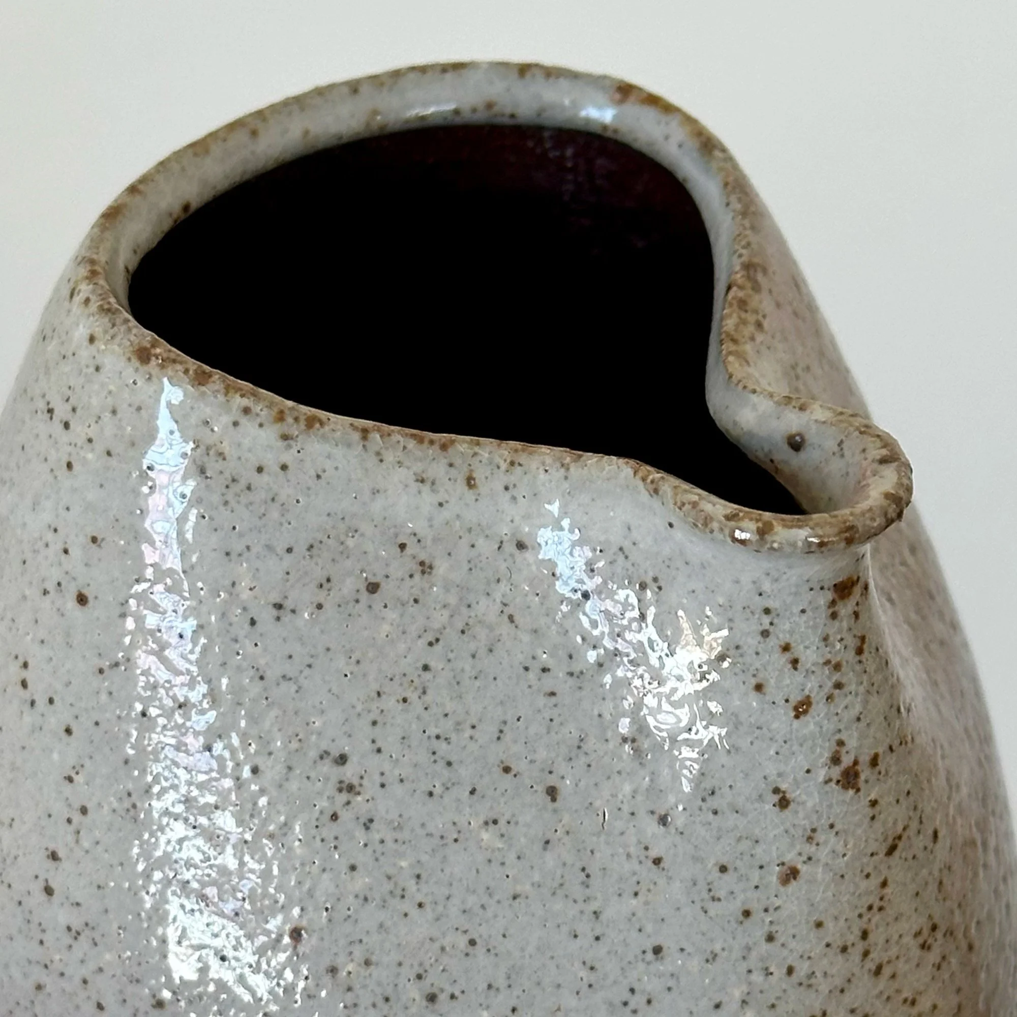 JSP150 Small Pourer 1- 4.jpg