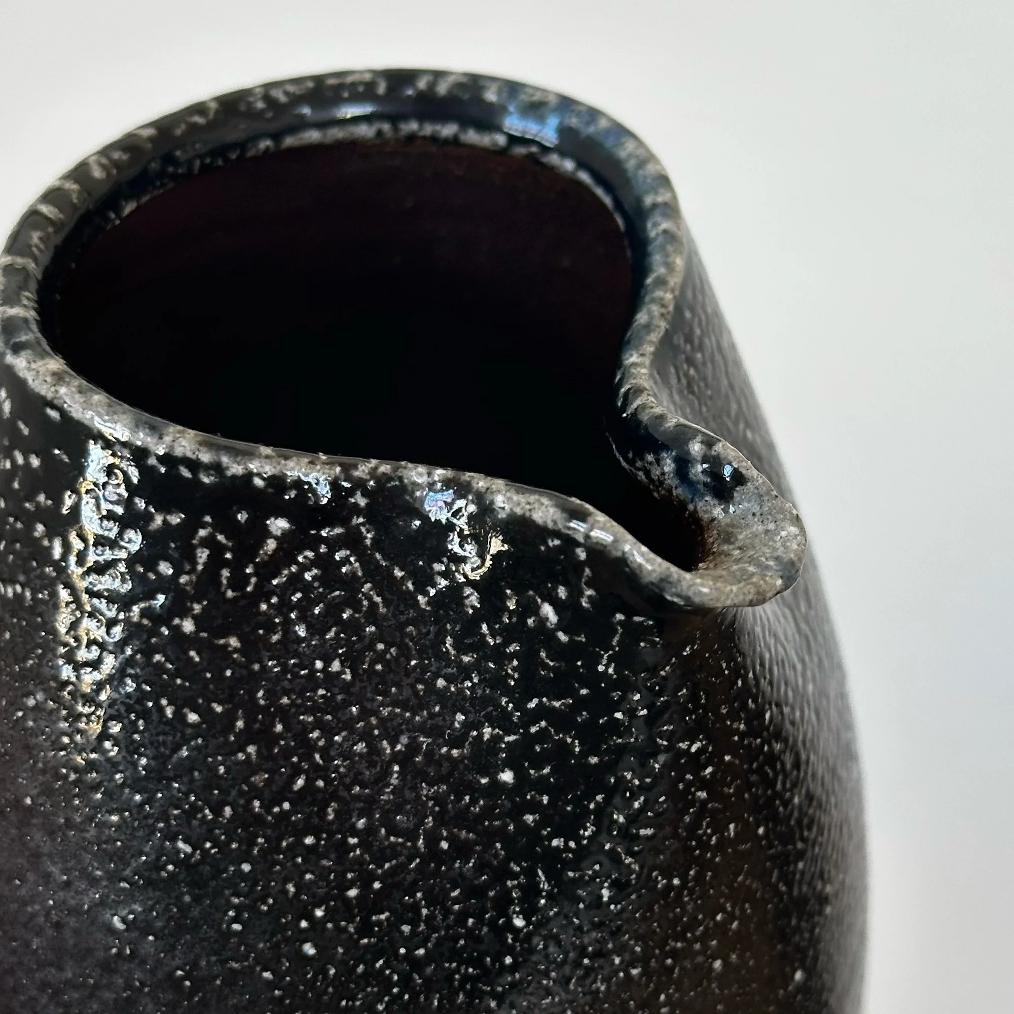 JSP151 Small Pourer 2-5.jpg