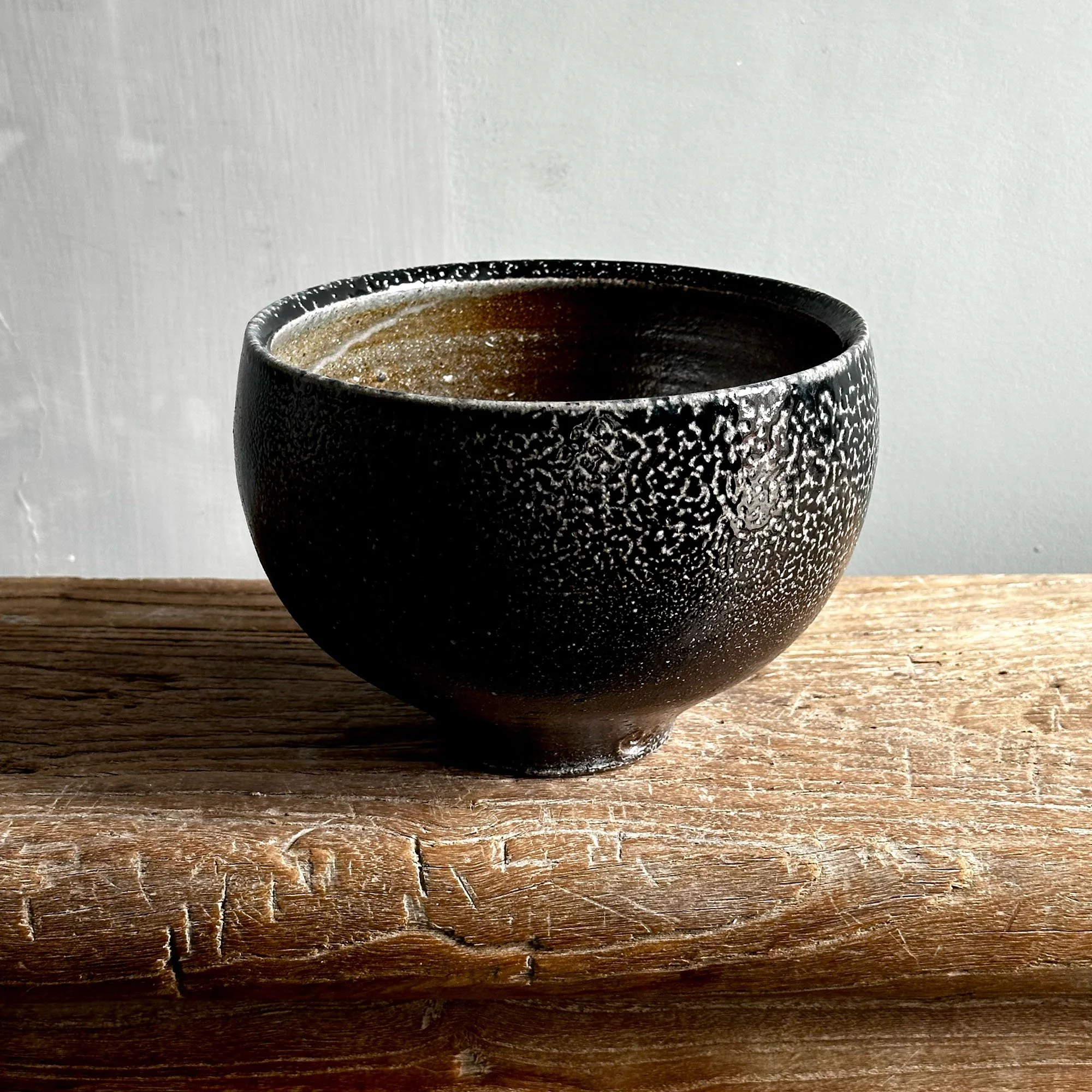 JSP187 Black Supper Bowl 4-1.jpg