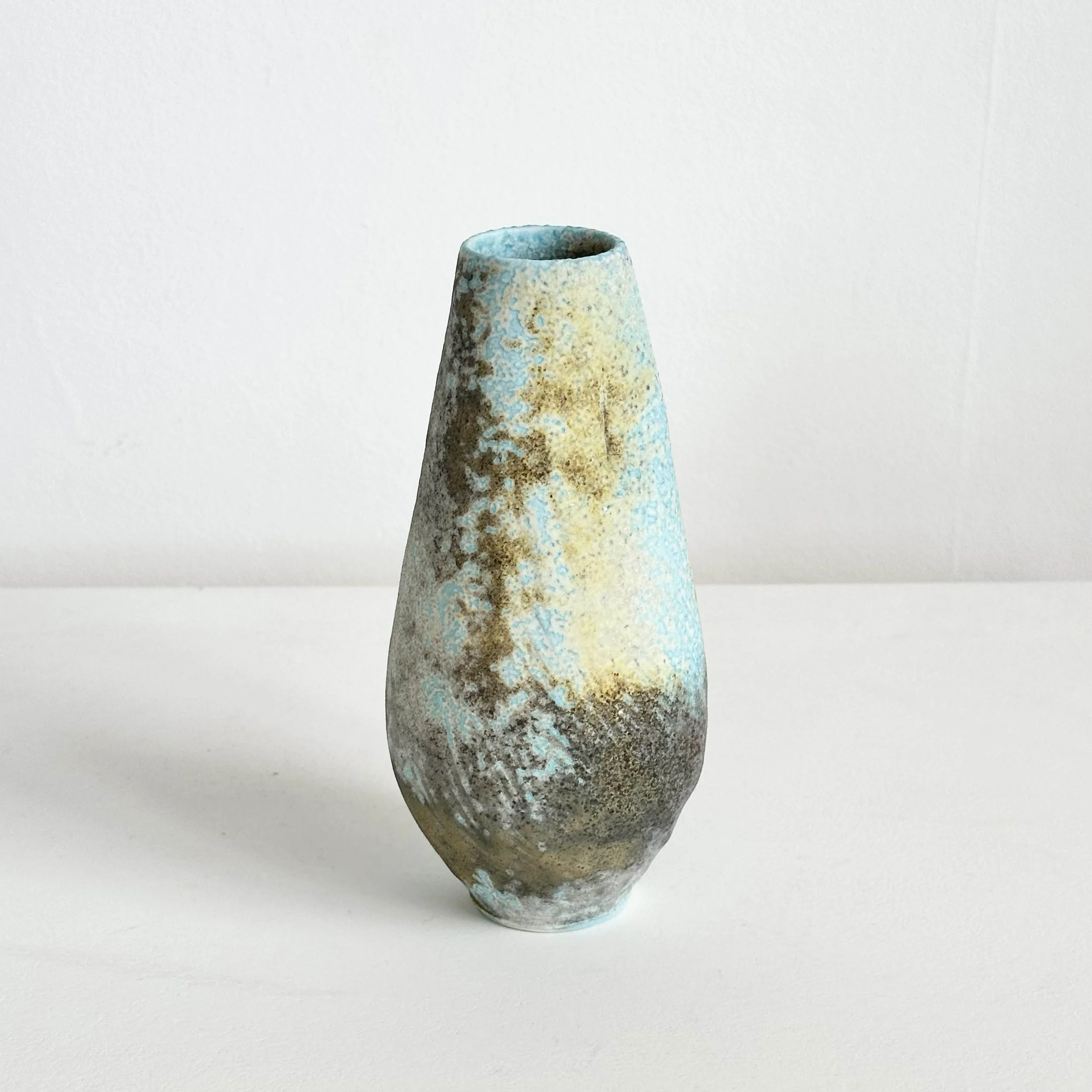 JDP930 Doherty Porcelain Summer Bud Vase VI-3.jpg
