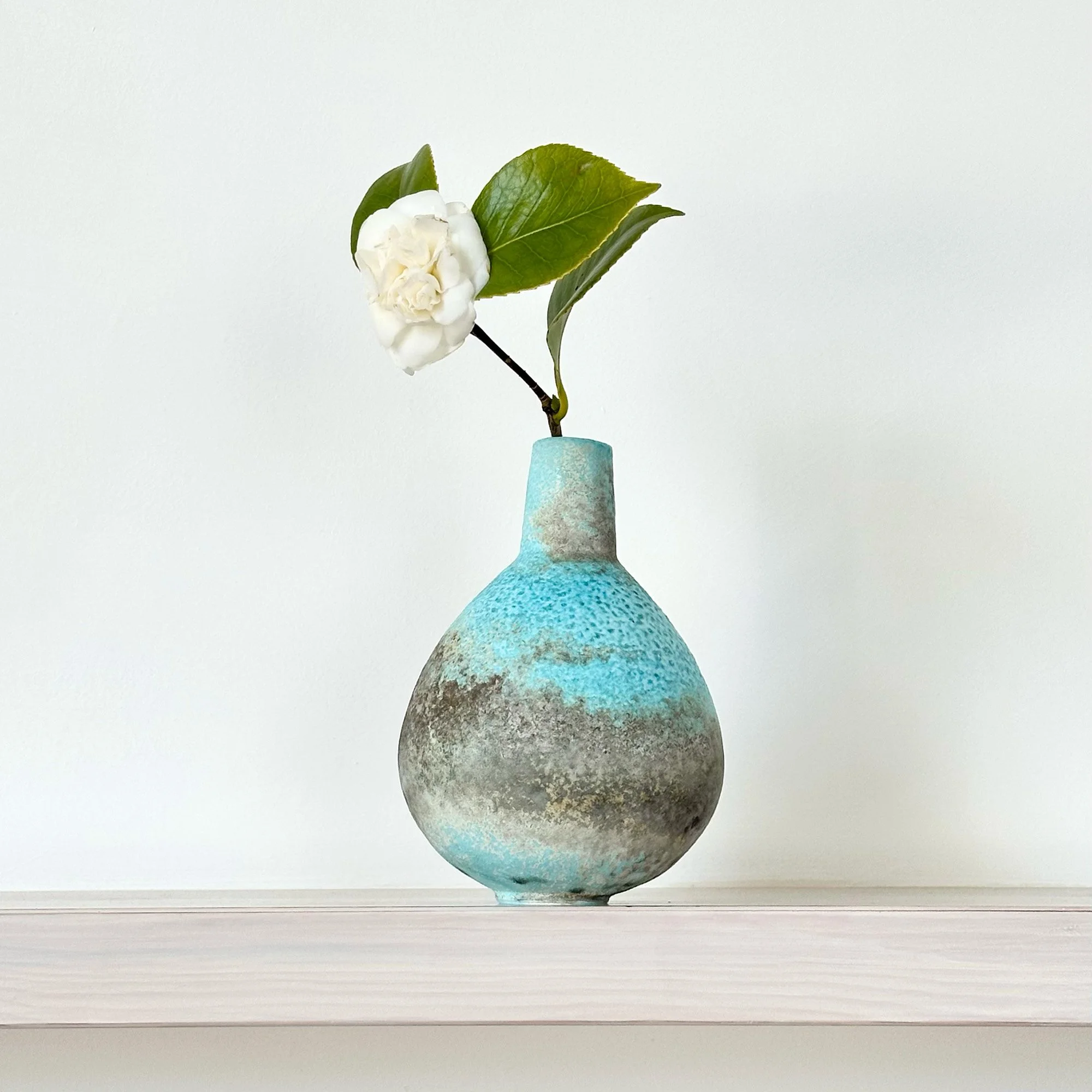 JDP845 Jack Doherty Porcelain Round Bottle 3-1.jpg