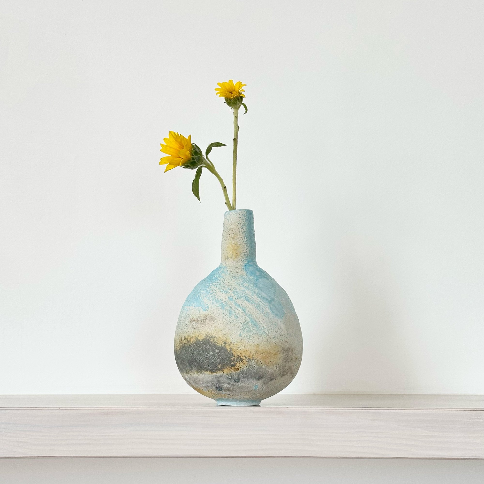 JDP897 Doherty Porcelain Round Bottle I-1b.jpg