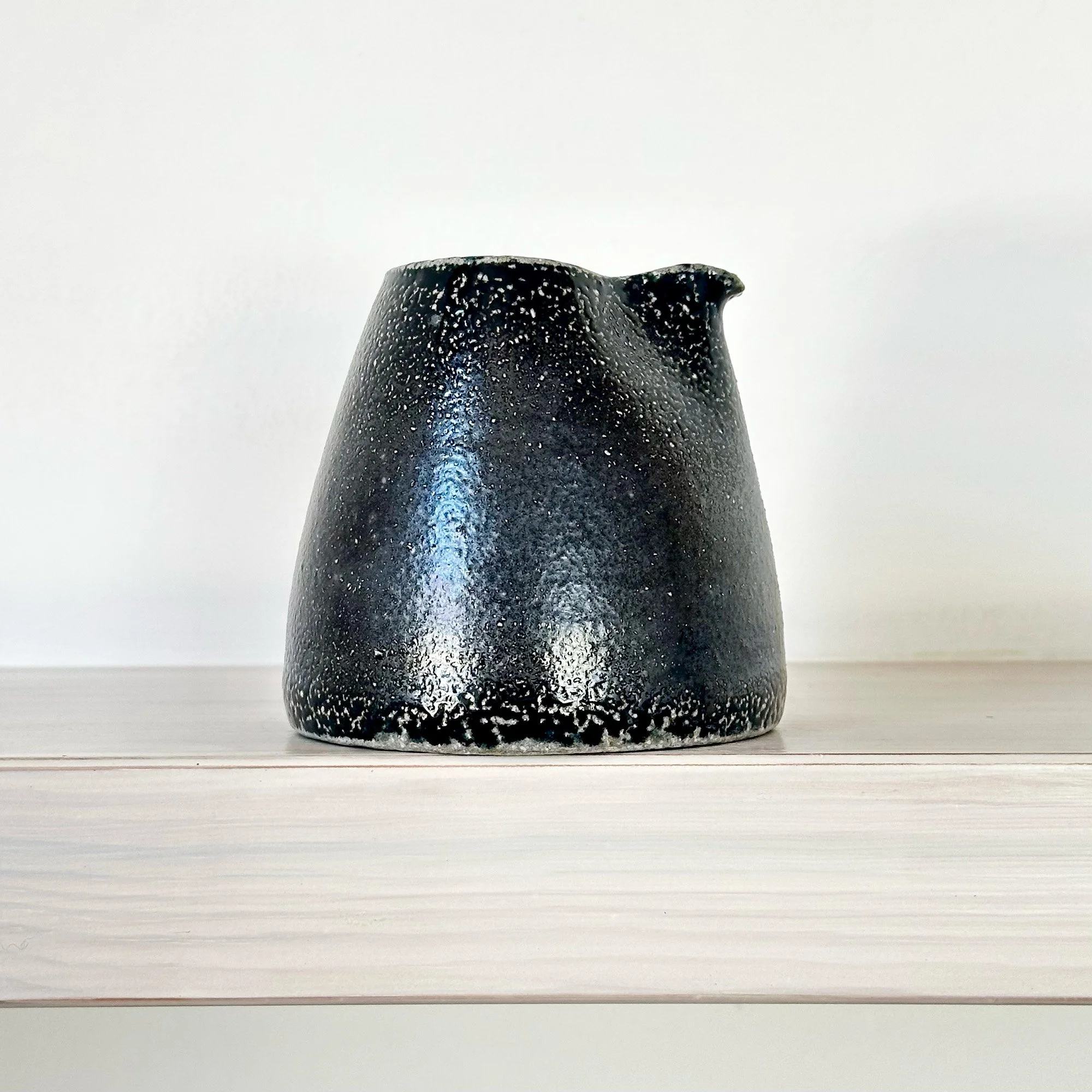 JSP151 Small Pourer 2-4.jpg