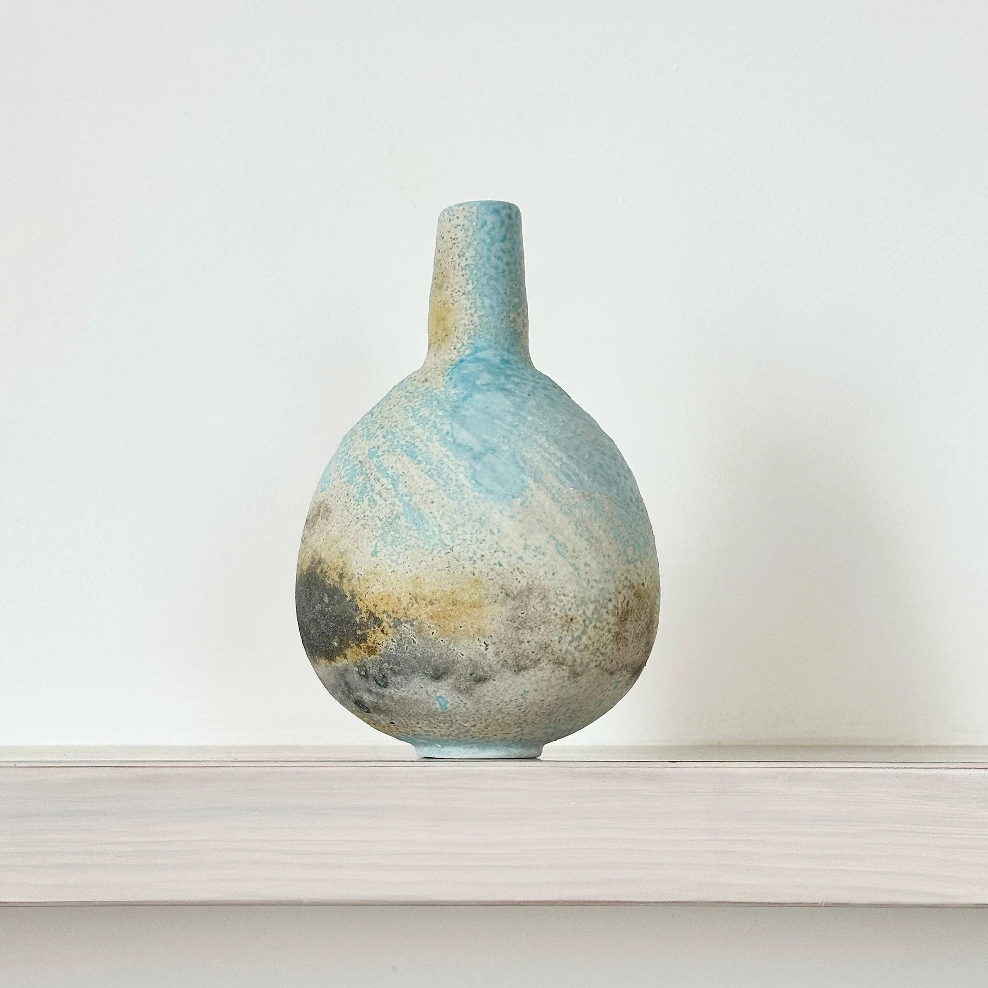 JDP897 Doherty Porcelain Round Bottle I-4.jpg