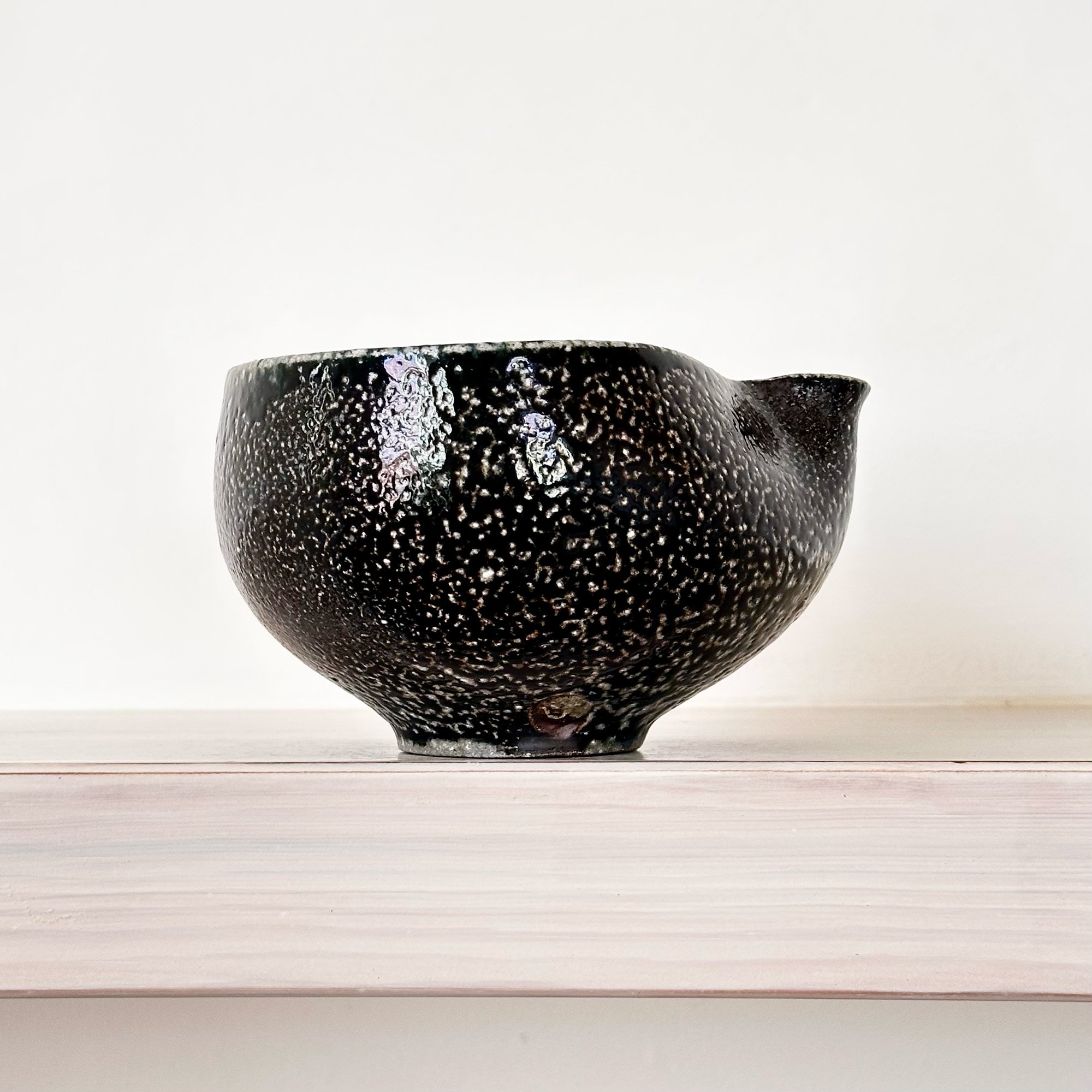 JSP153 Pouring Bowl 1- 4.jpg