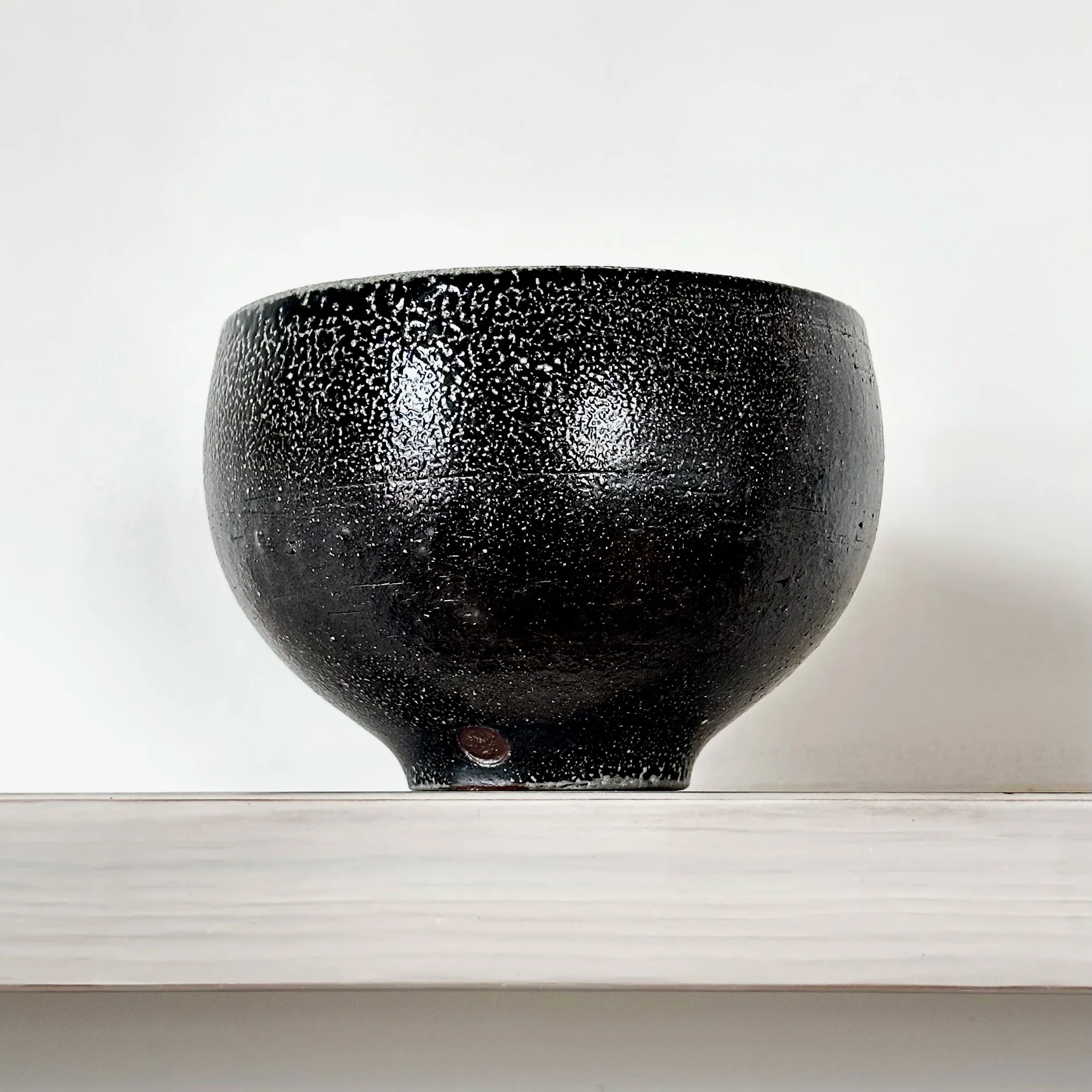 JSP189 Black Supper Bowl 6-4.jpg