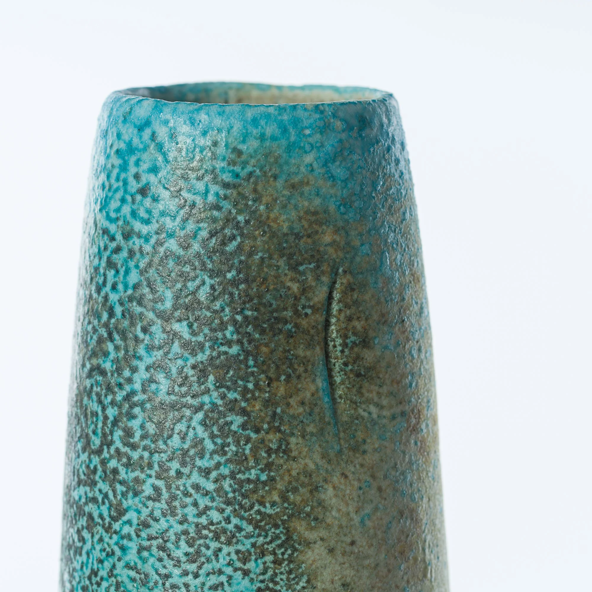 JDP816 Doherty Porcelain Tall Summer Vessel II-detail.jpg