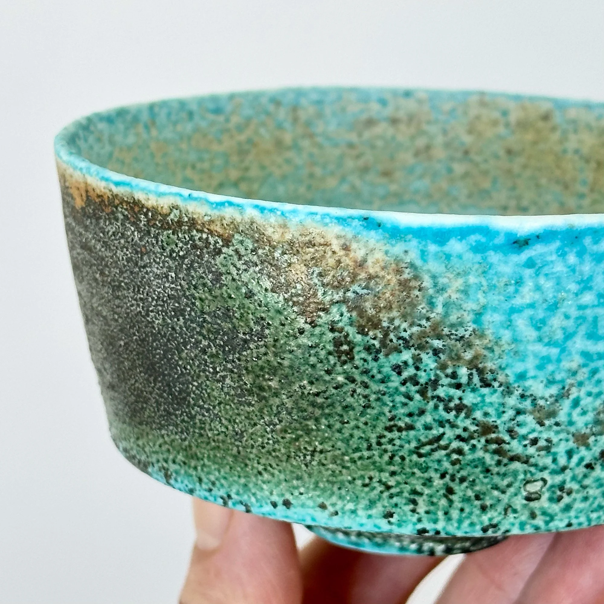 JDP876 Doherty porcelain Summer Tea Bowl V-Detail.jpg