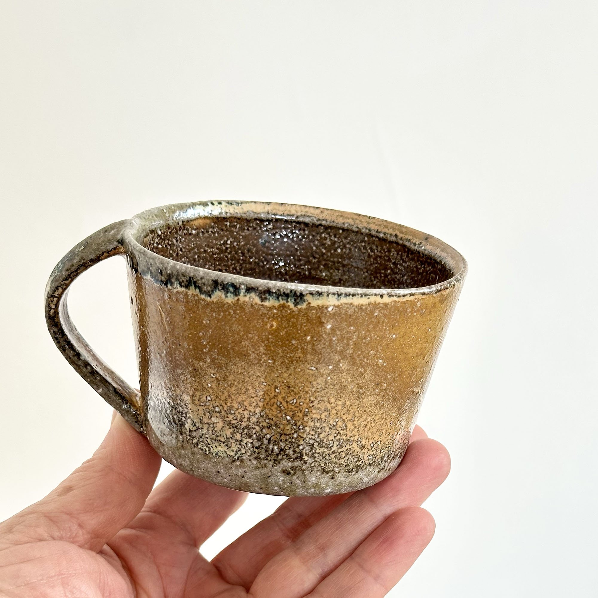 JSP33 Shallow Ochre Shino Coffee Cup 6-1.jpg
