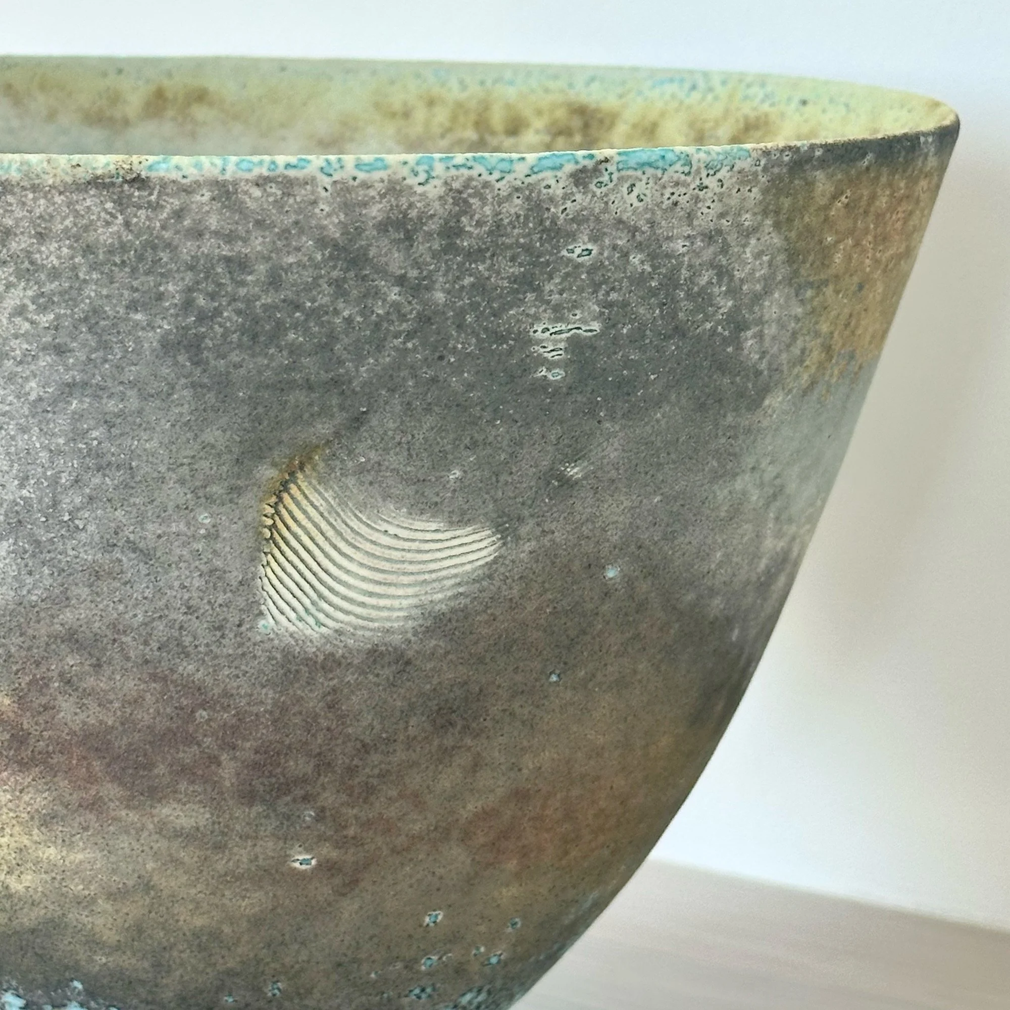 JDP893 Doherty Porcelain Summer Vessel III-detail.jpg