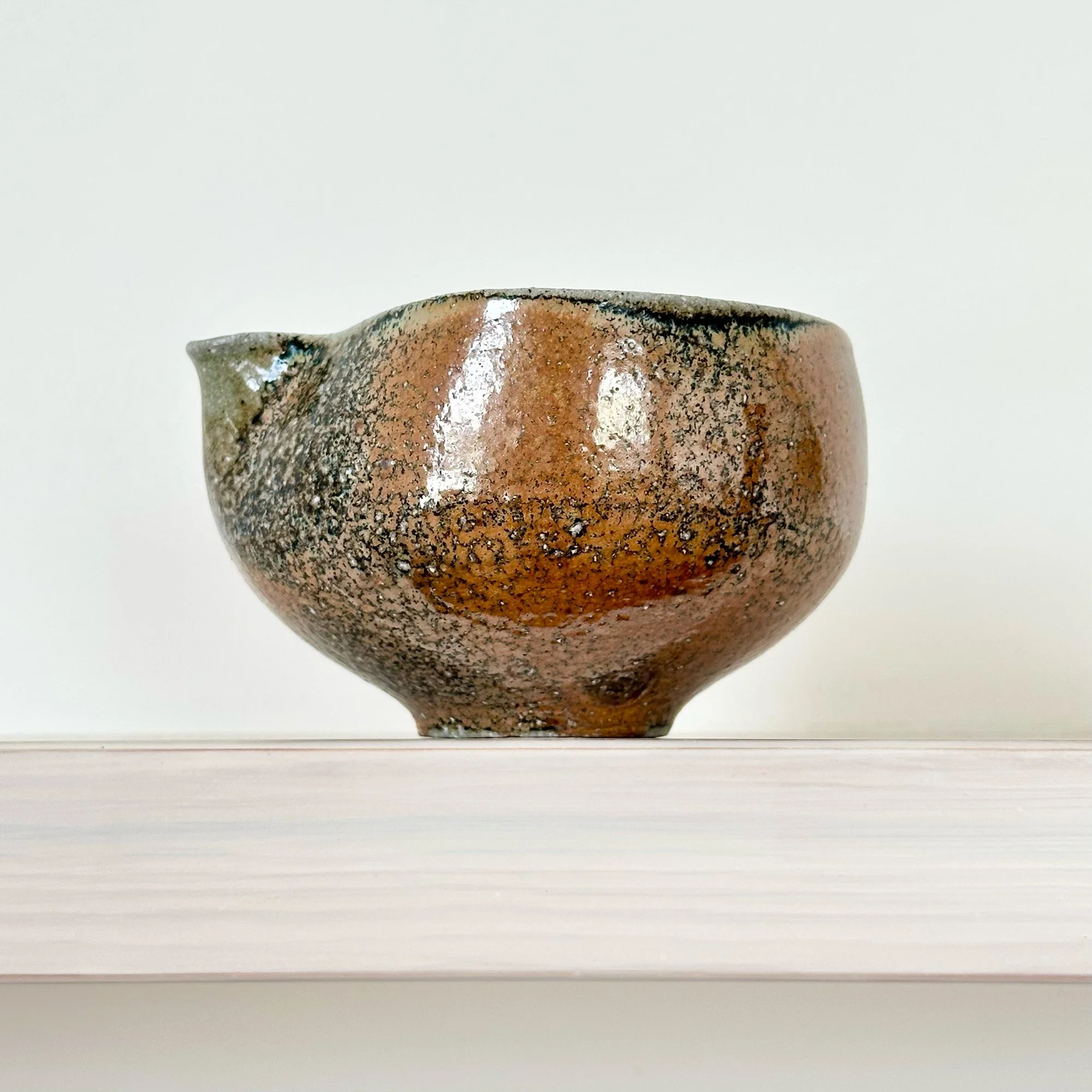JSP92 Doherty Stoneware Pouring Bowl 2-2.jpg