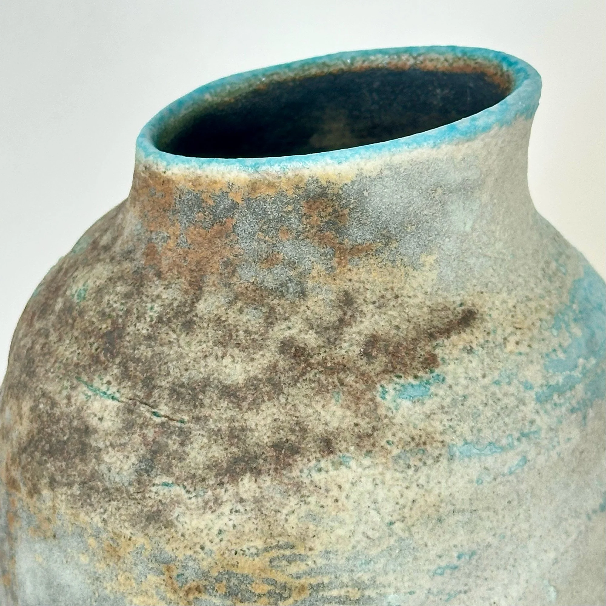JDP912 Doherty Porcelain Elliptical Jar IV-detail.jpg