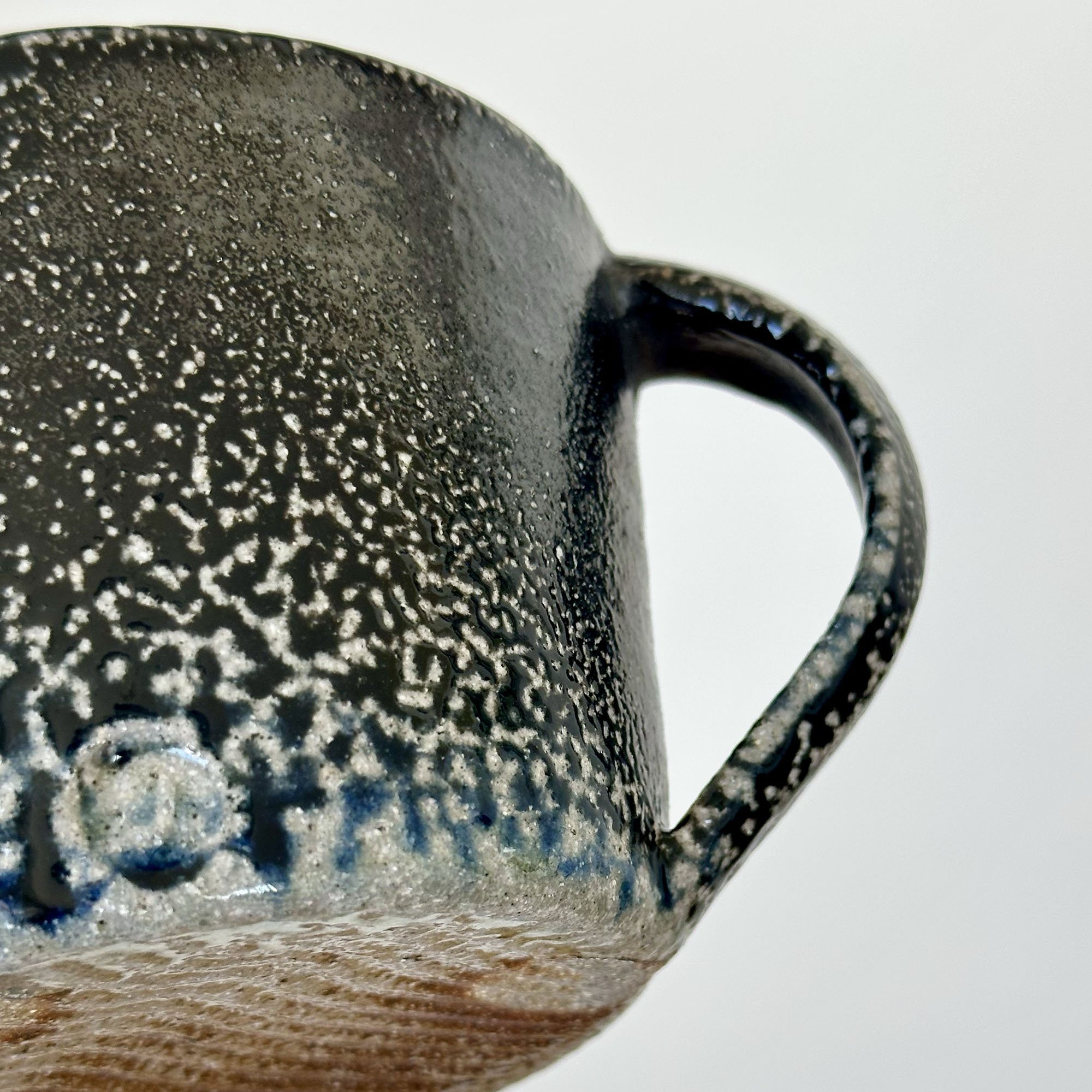 JSP38 Shallow Black Shino Mug 5-4.jpg