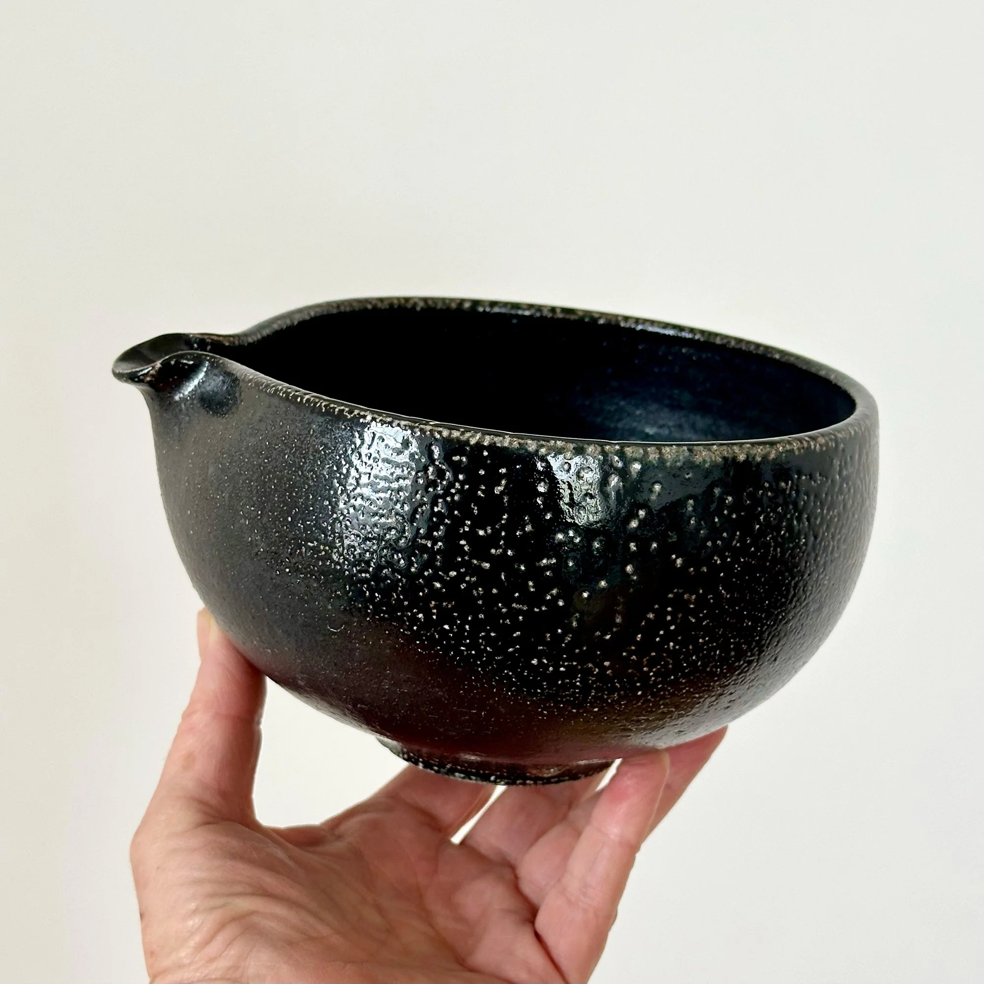 JSP96 Doherty Stoneware Deep Pouring Bowl 3-2.jpg