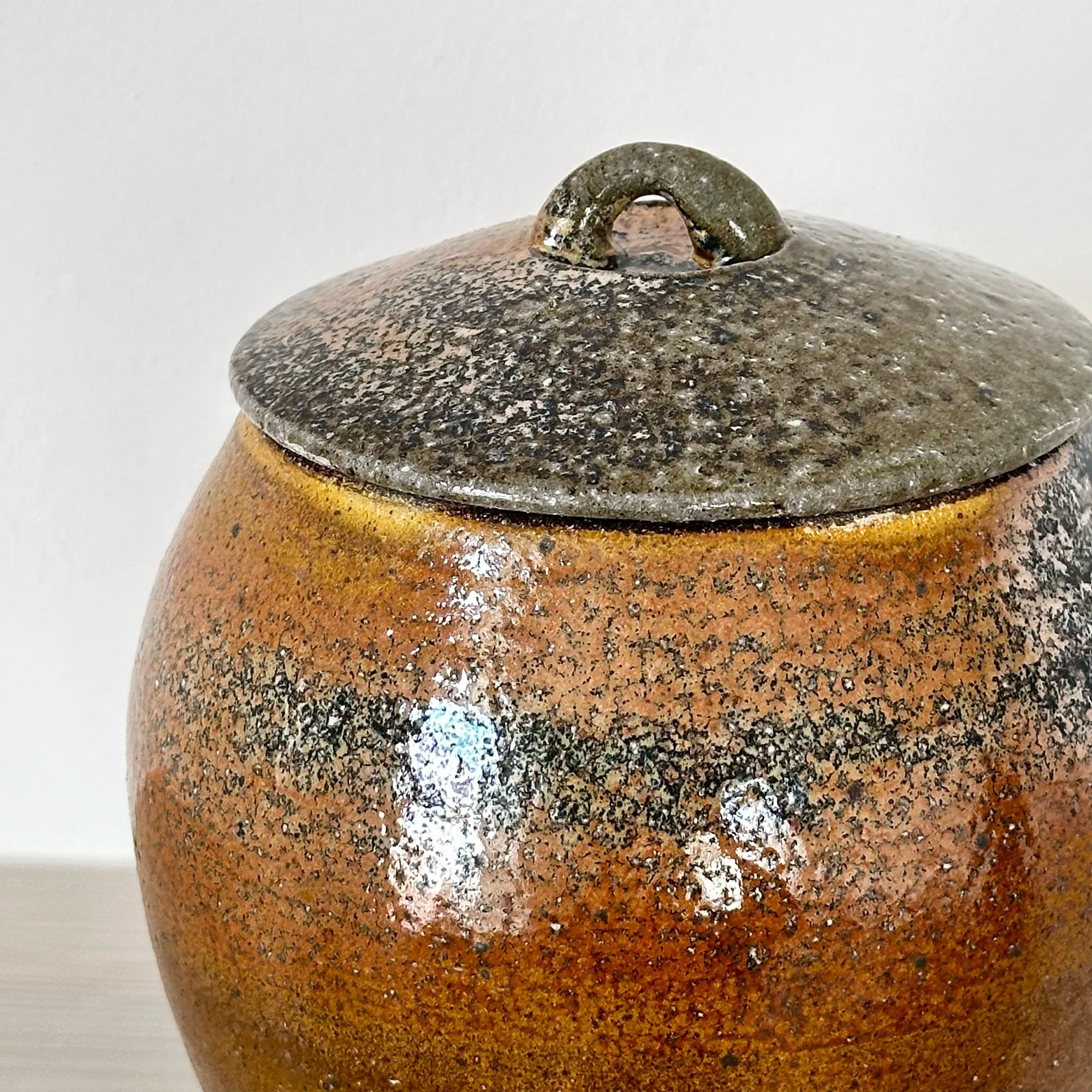 JSP196 Ochre Storage Jar-4.jpg