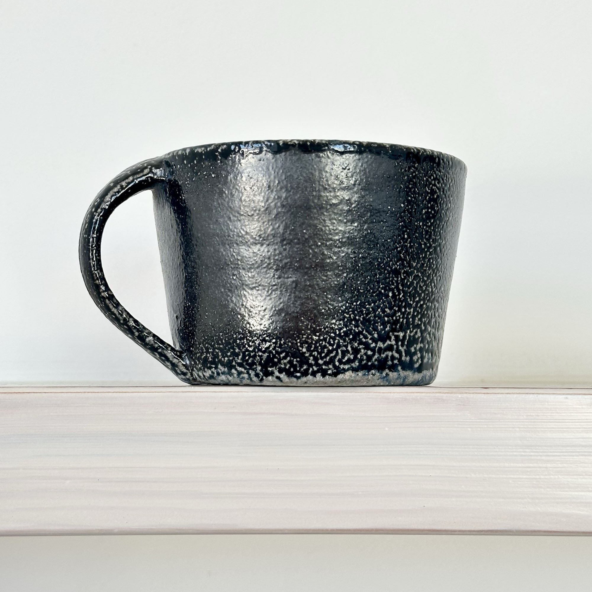 JSP38 Shallow Black Shino Mug 5-3.jpg
