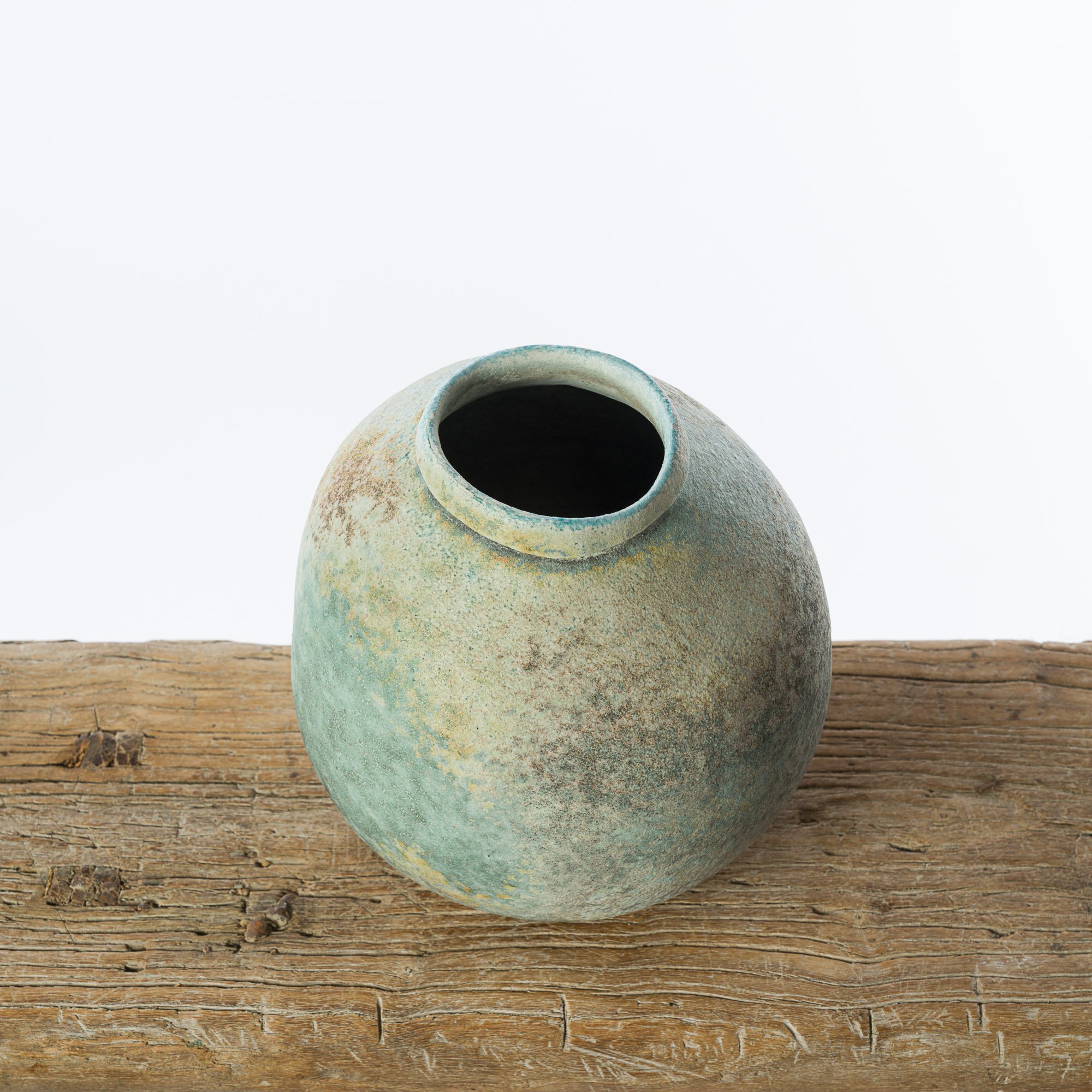 JDP789 Doherty Porcelain Summer Jar II-4.jpg