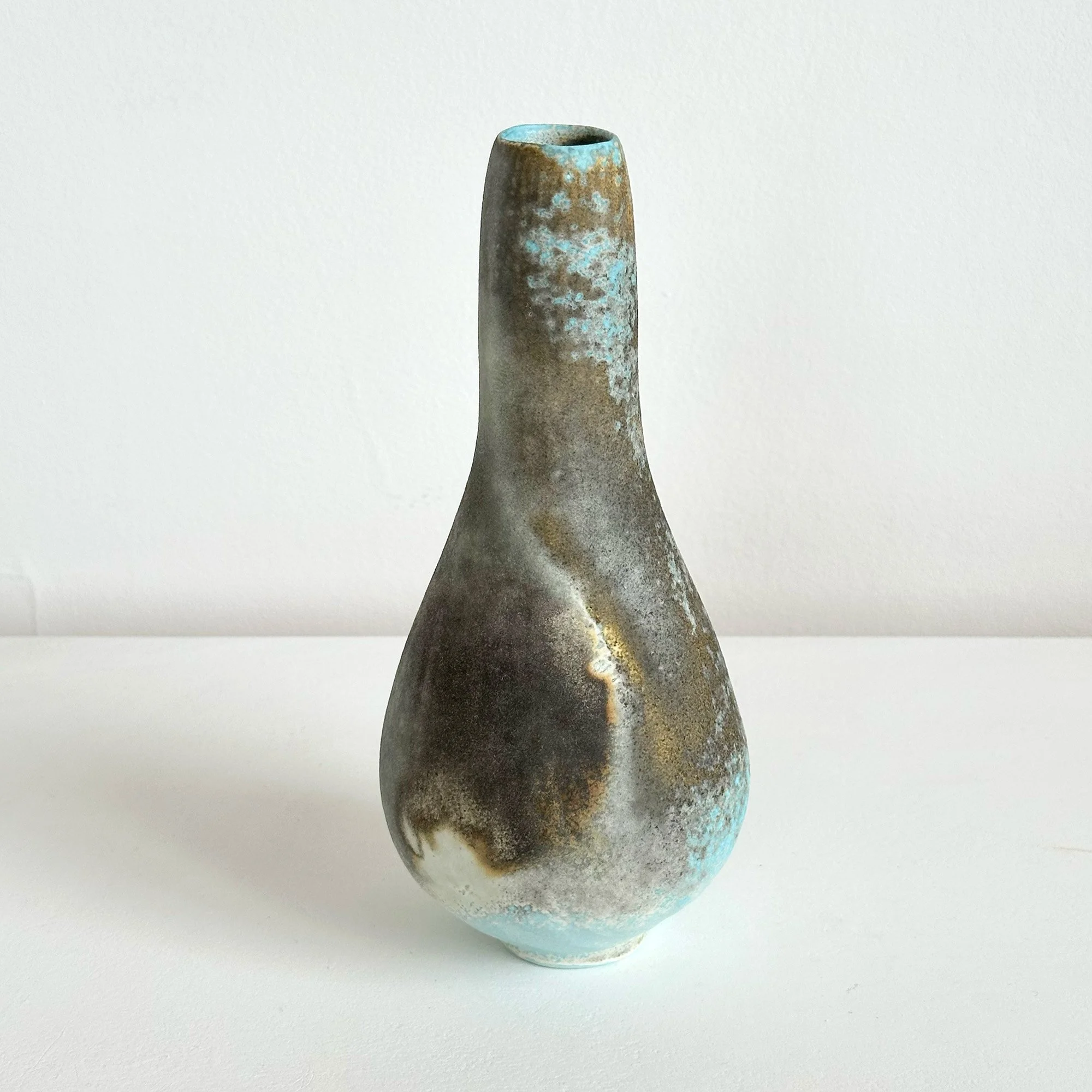 JDP847 Jack Doherty Porcelain Tall Bottle 5-3.jpg