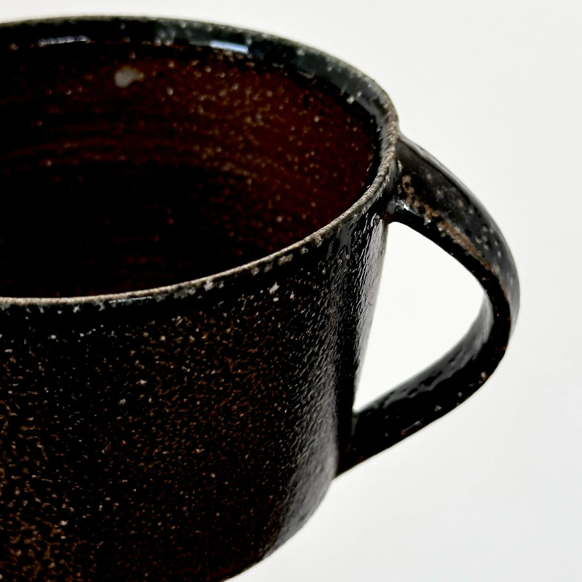 JSP158 Shallow Mug 3-4.jpg