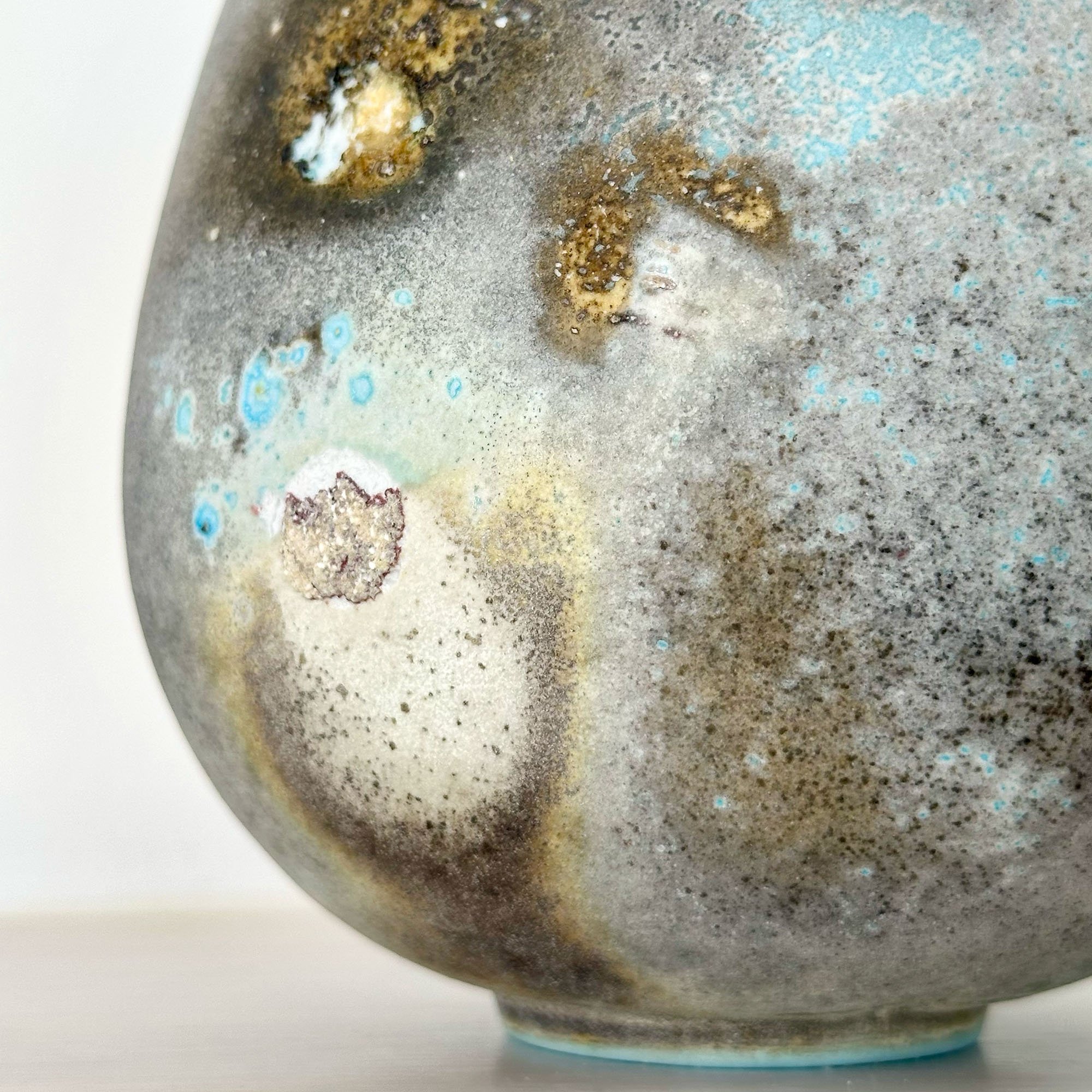 JDP708 Doherty Porcelain Winter Pod III-Detail.jpg