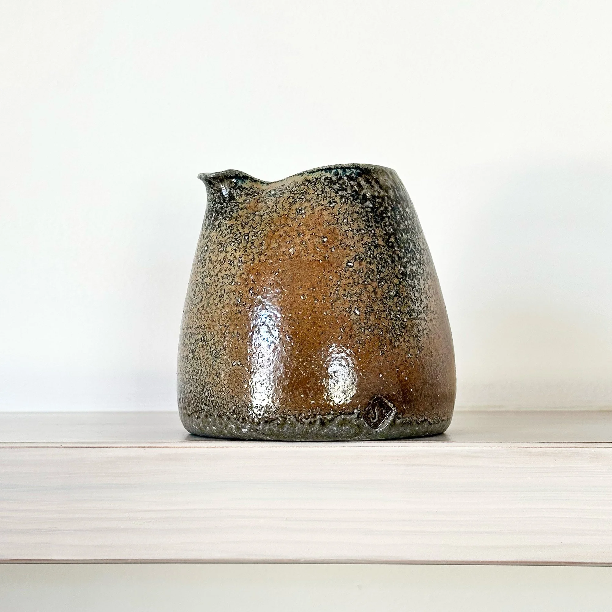 JSP152 Large Pourer 1- 5.jpg