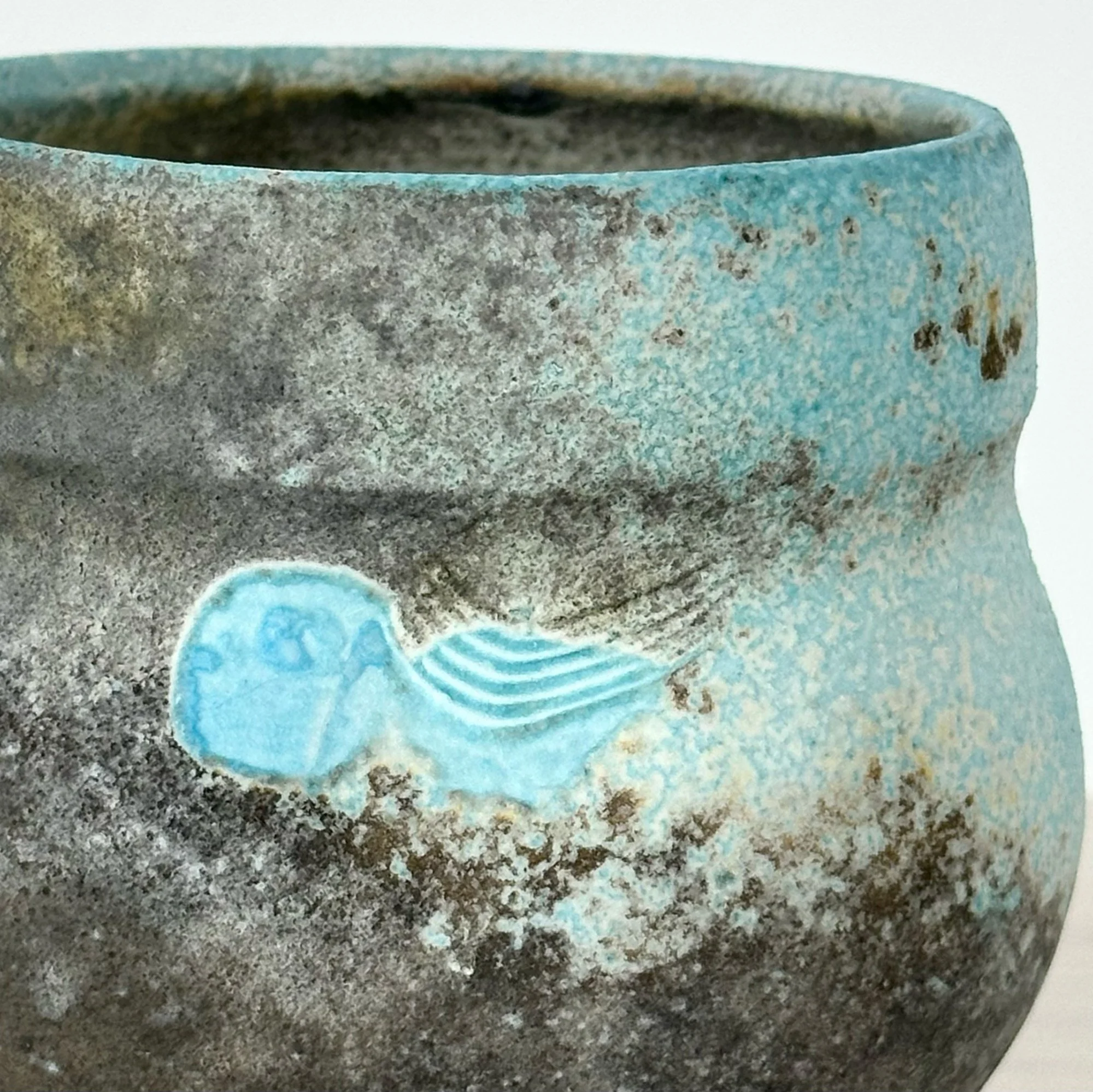 JDP786 Doherty Porcelain Summer Tea Bowl V-detail.jpg