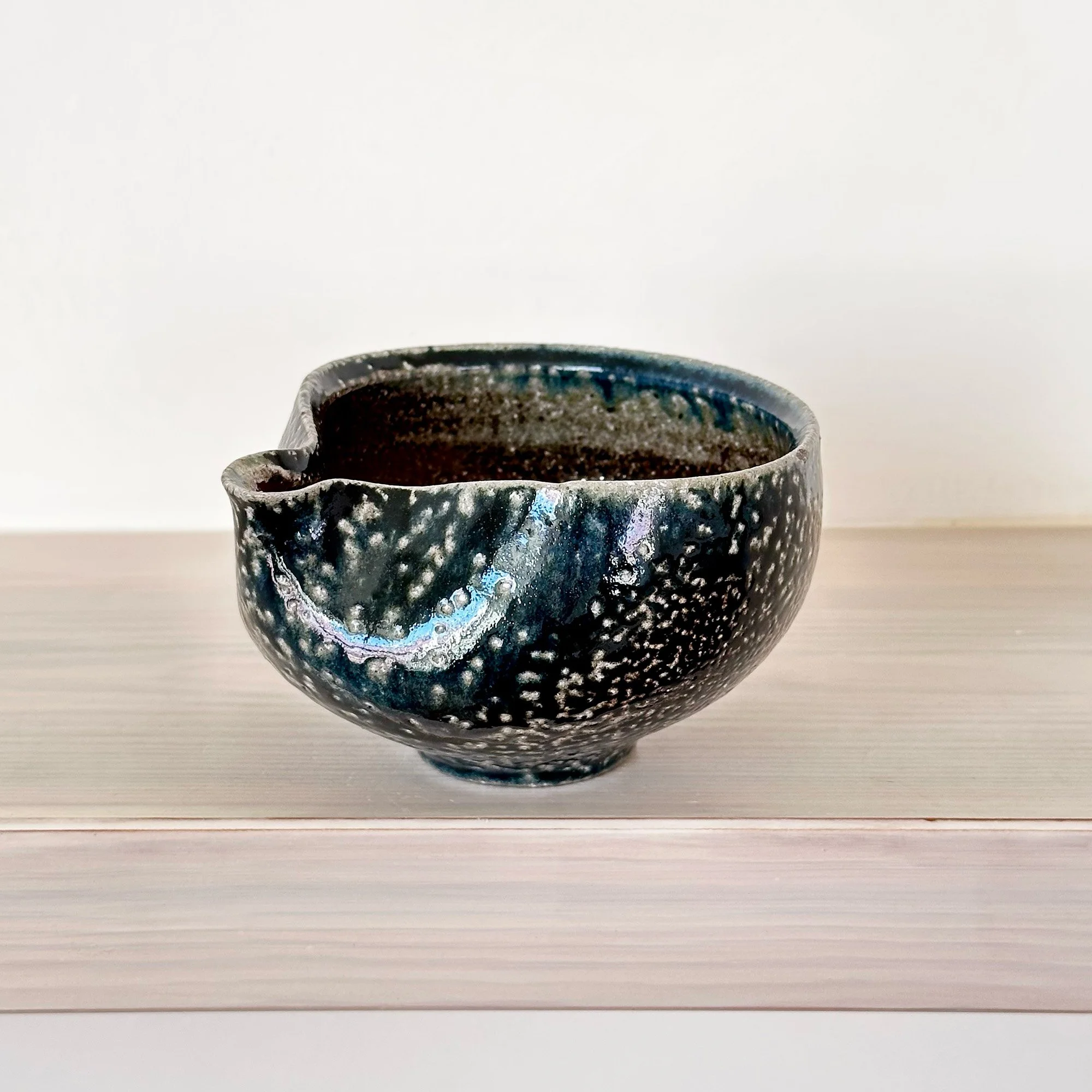 JSP153 Pouring Bowl 1- 5.jpg