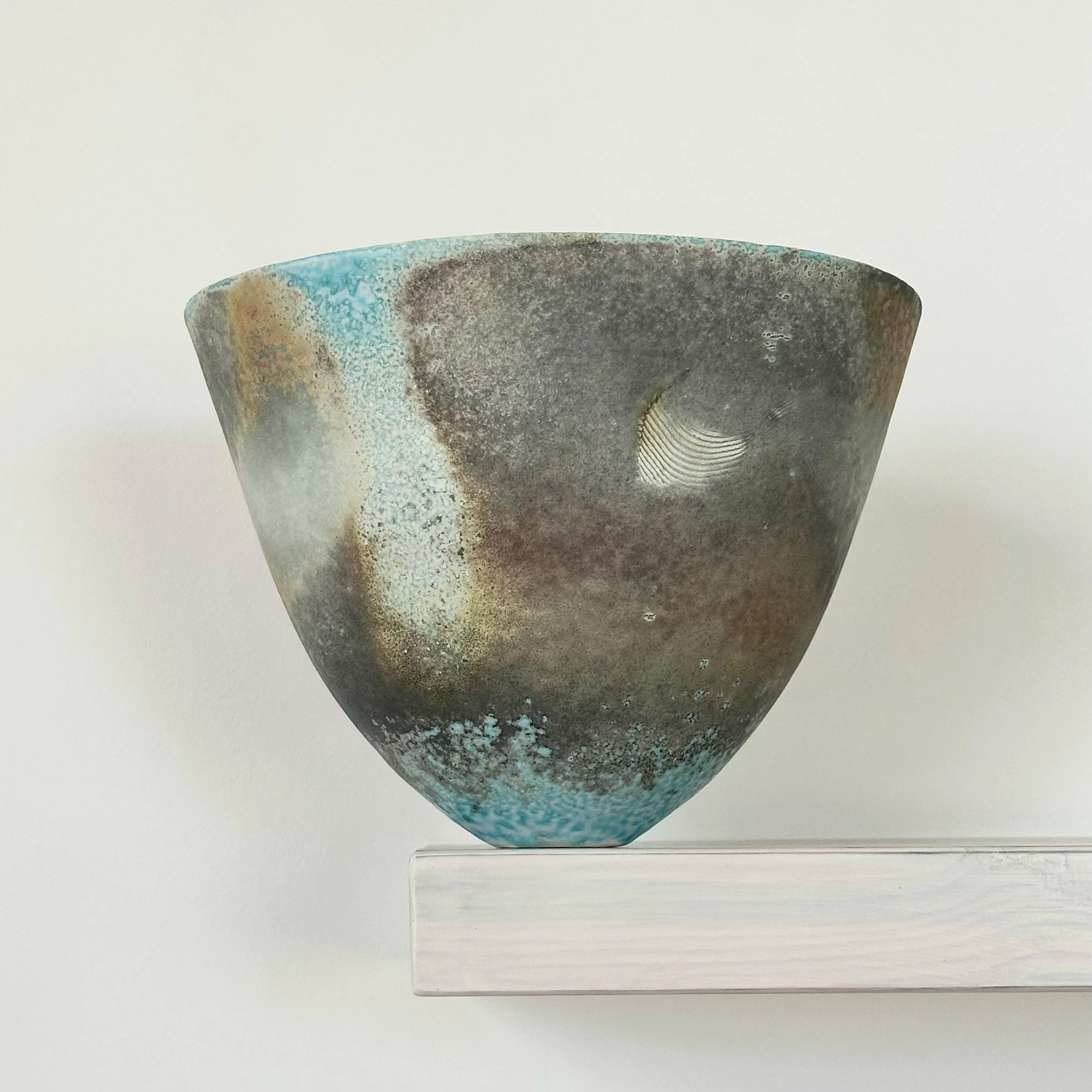 JDP893 Doherty Porcelain Summer Vessel III-2.jpg