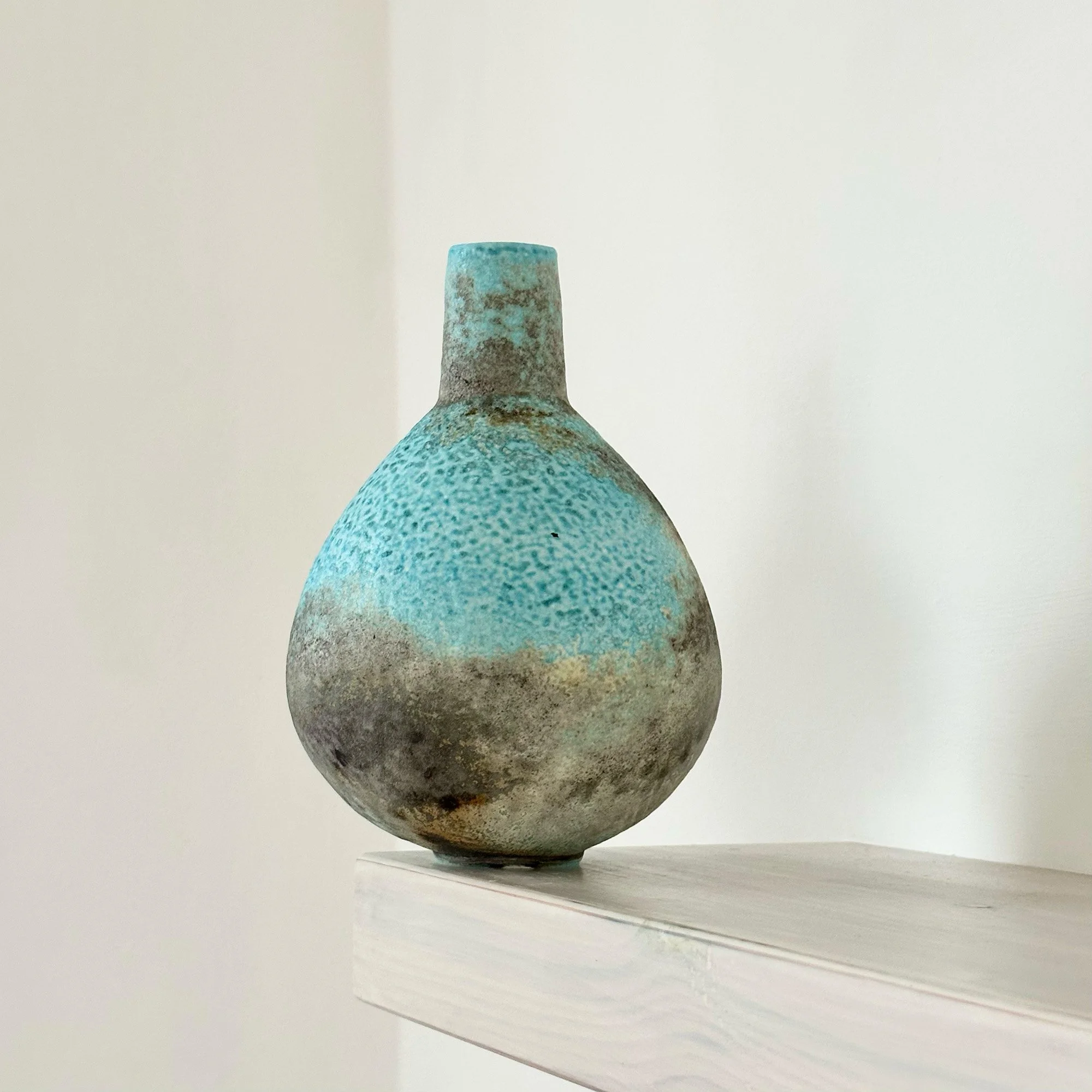 JDP845 Jack Doherty Porcelain Round Bottle 3-3.jpg